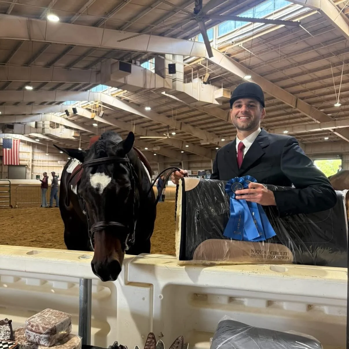 3x Circuit Champion! Congrats to @jpperryy and The Good American on such a great show and a big thank you to @njqha for putting on such a wonderful show! Next stop, The Premier! 🇺🇸🐴