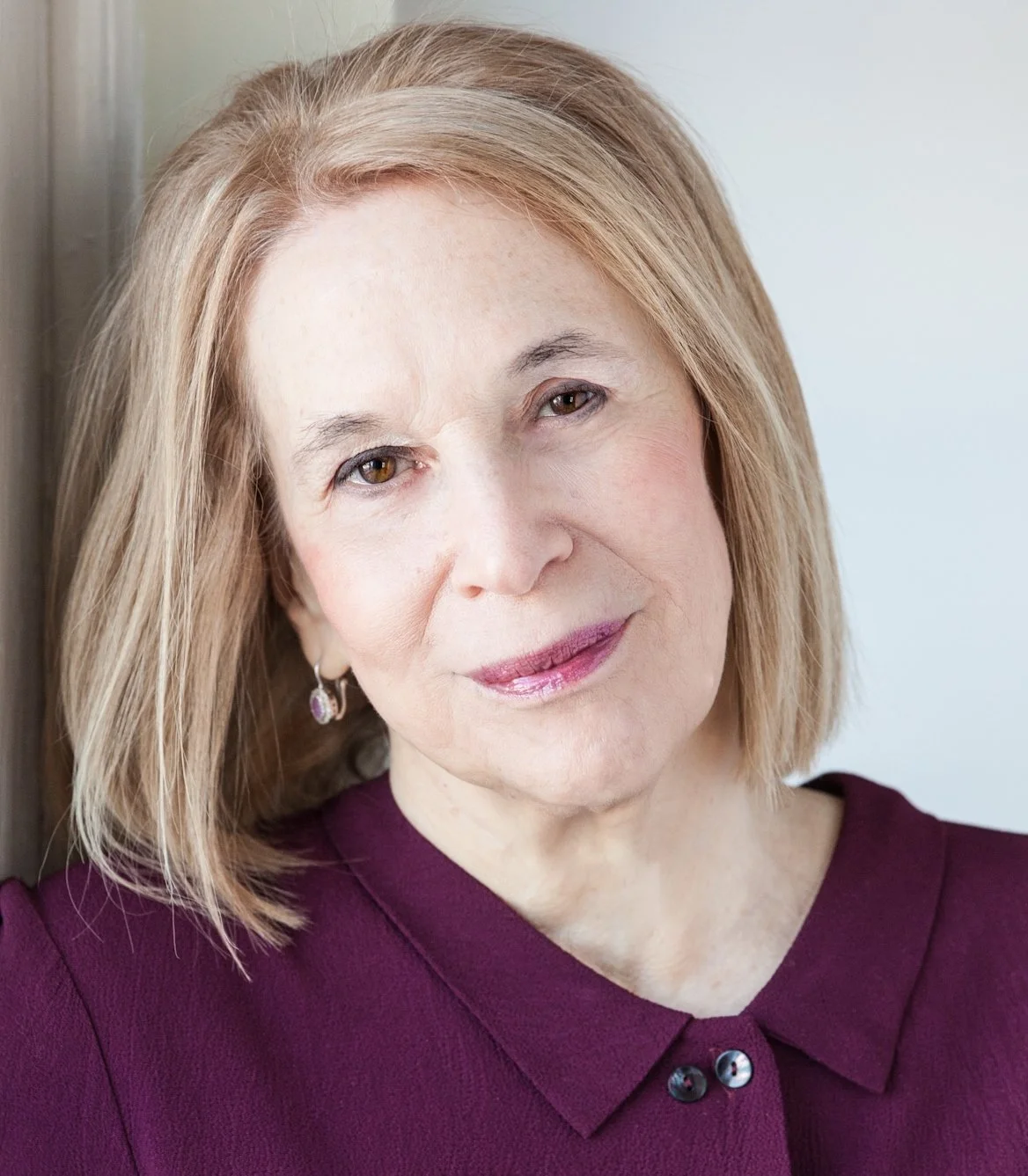 Sue William Silverman, Color_300dpi.jpg