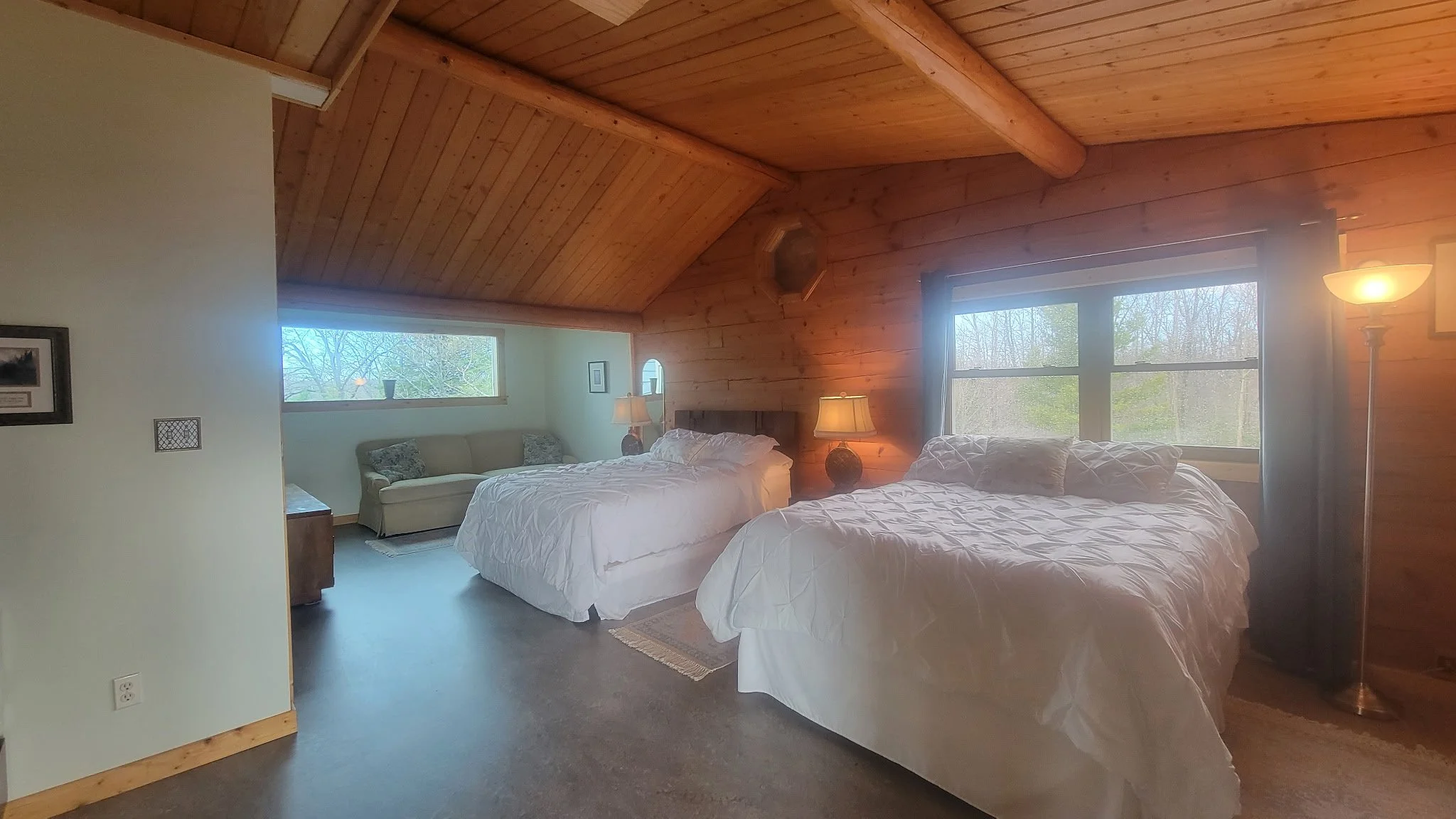 2nd Level Bedroom 1 - 2 Queen Beds