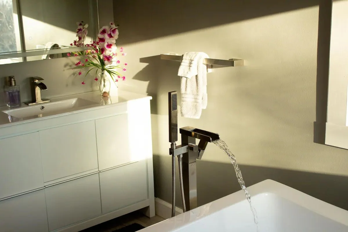 Spa Tub