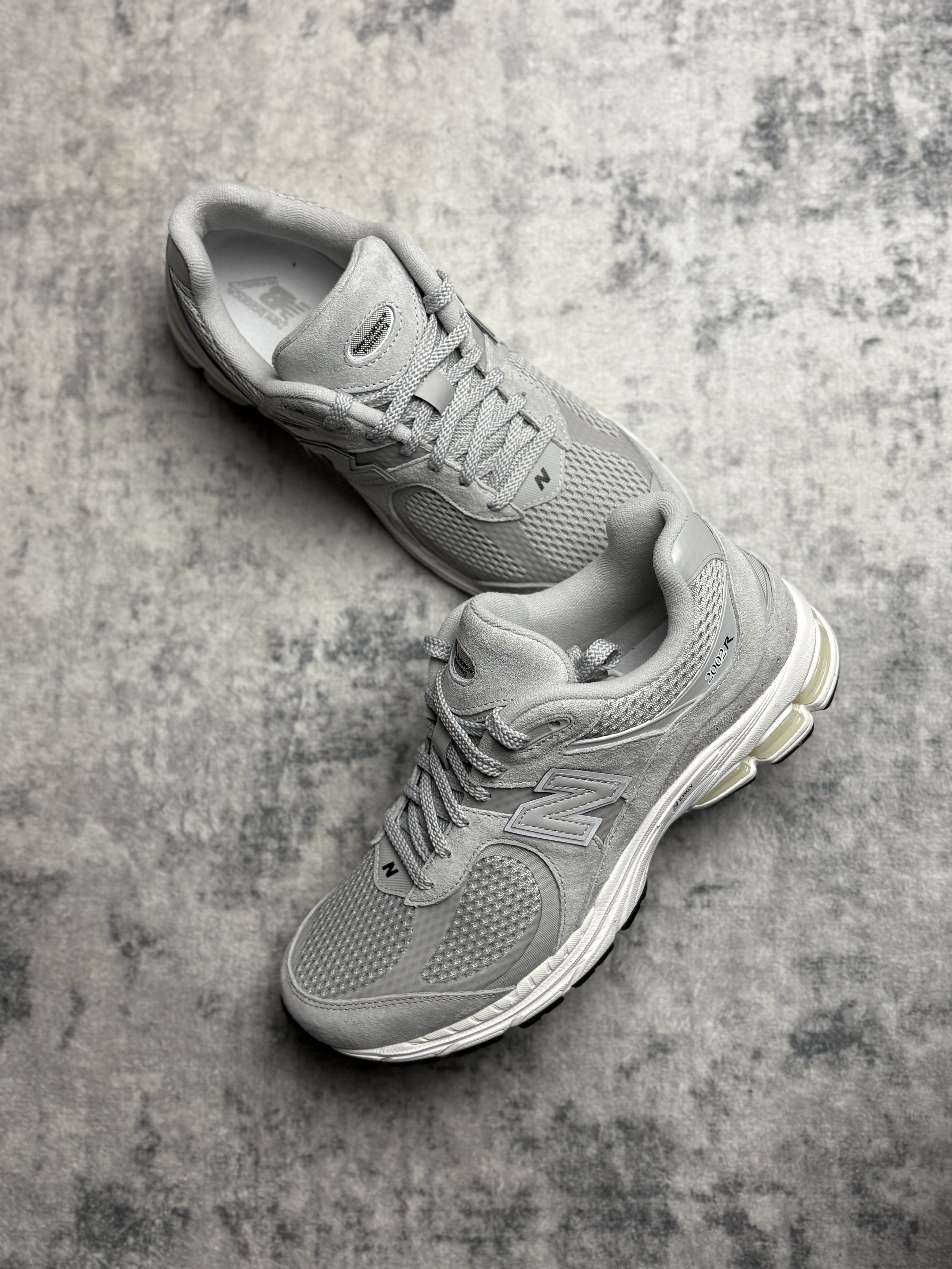 New Balance 2002r ‘grey’