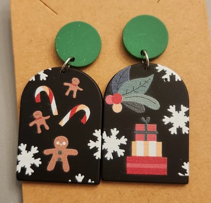 4321 - CHRISTMAS THEMED EARRINGS.jpg