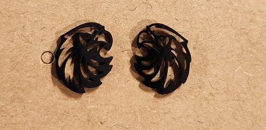 5430 - STAINLESS STEEL BLACK EAGLE HEAD STUD EARRINGS.jpg
