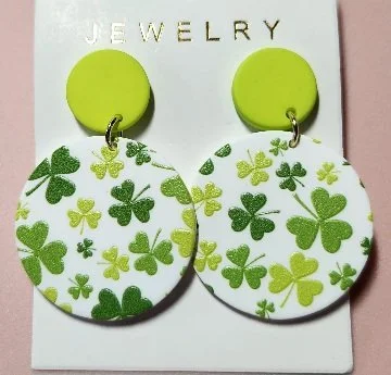 ST. PATRICKS CLOVERLEAF DANGLE EARRINGS