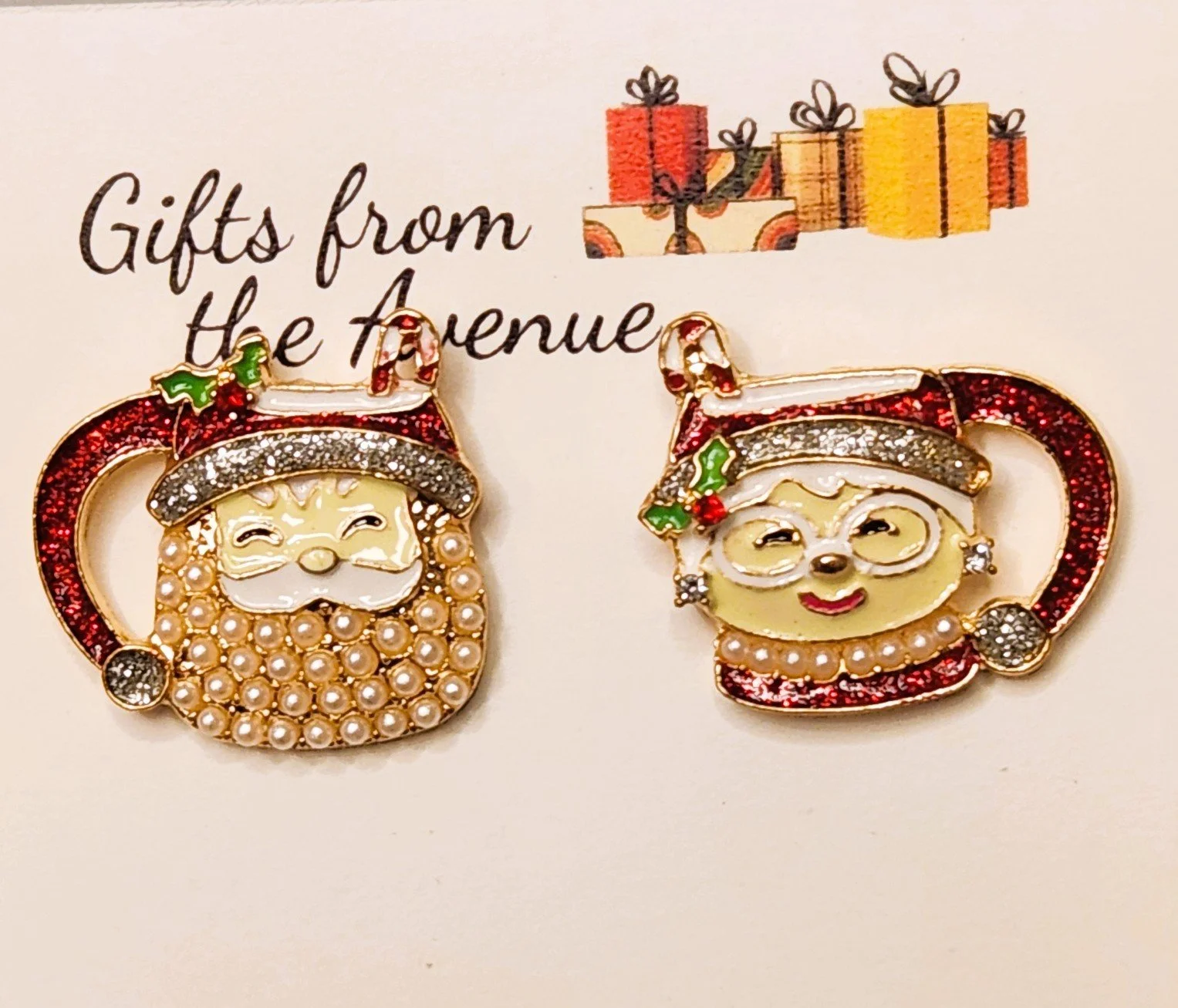 SANTA CLAUS WITH WHITE  PEARL STONES