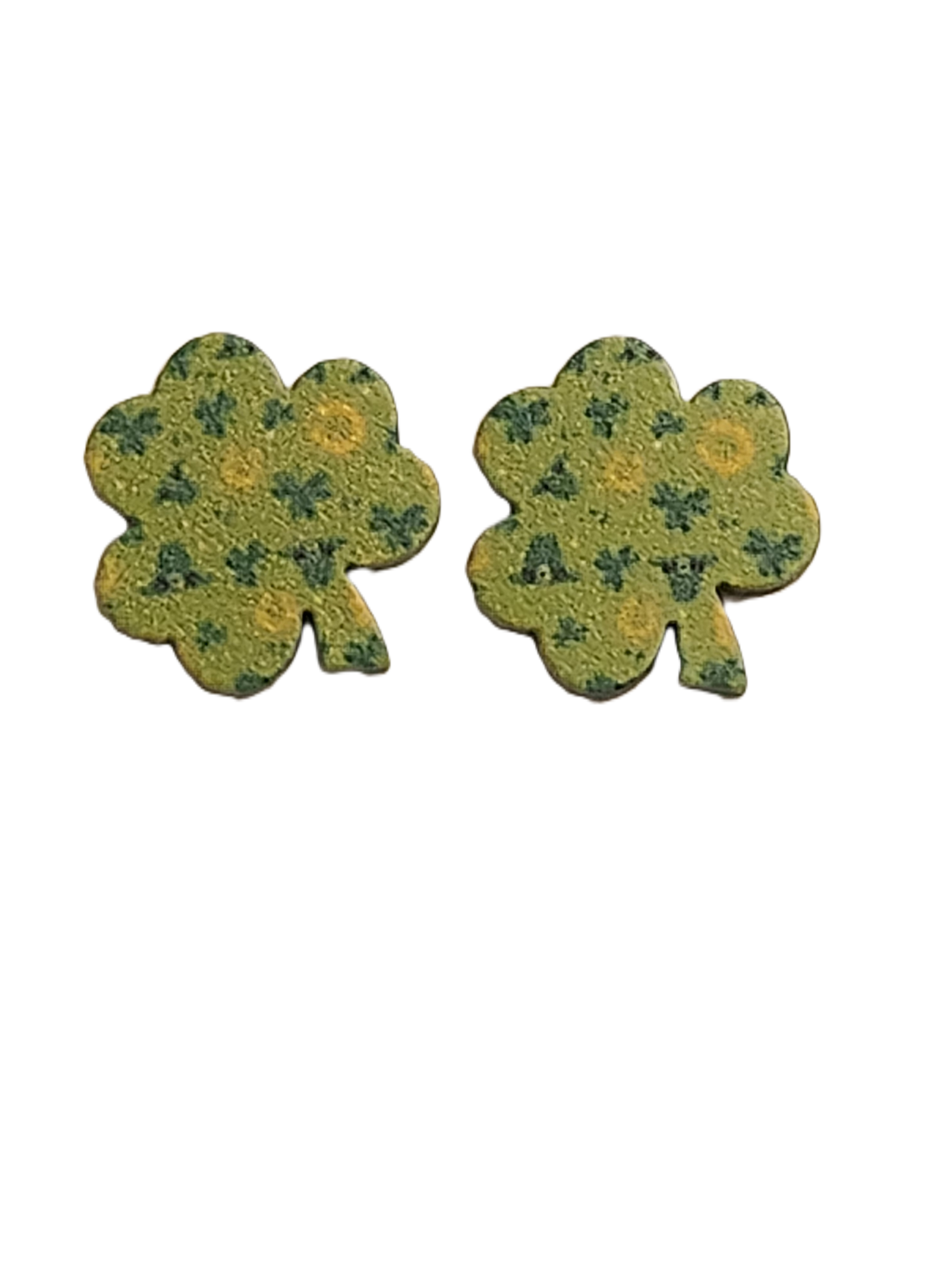 Z7925 - ACRYLIC GREEN CLOVER EARRINGS.png