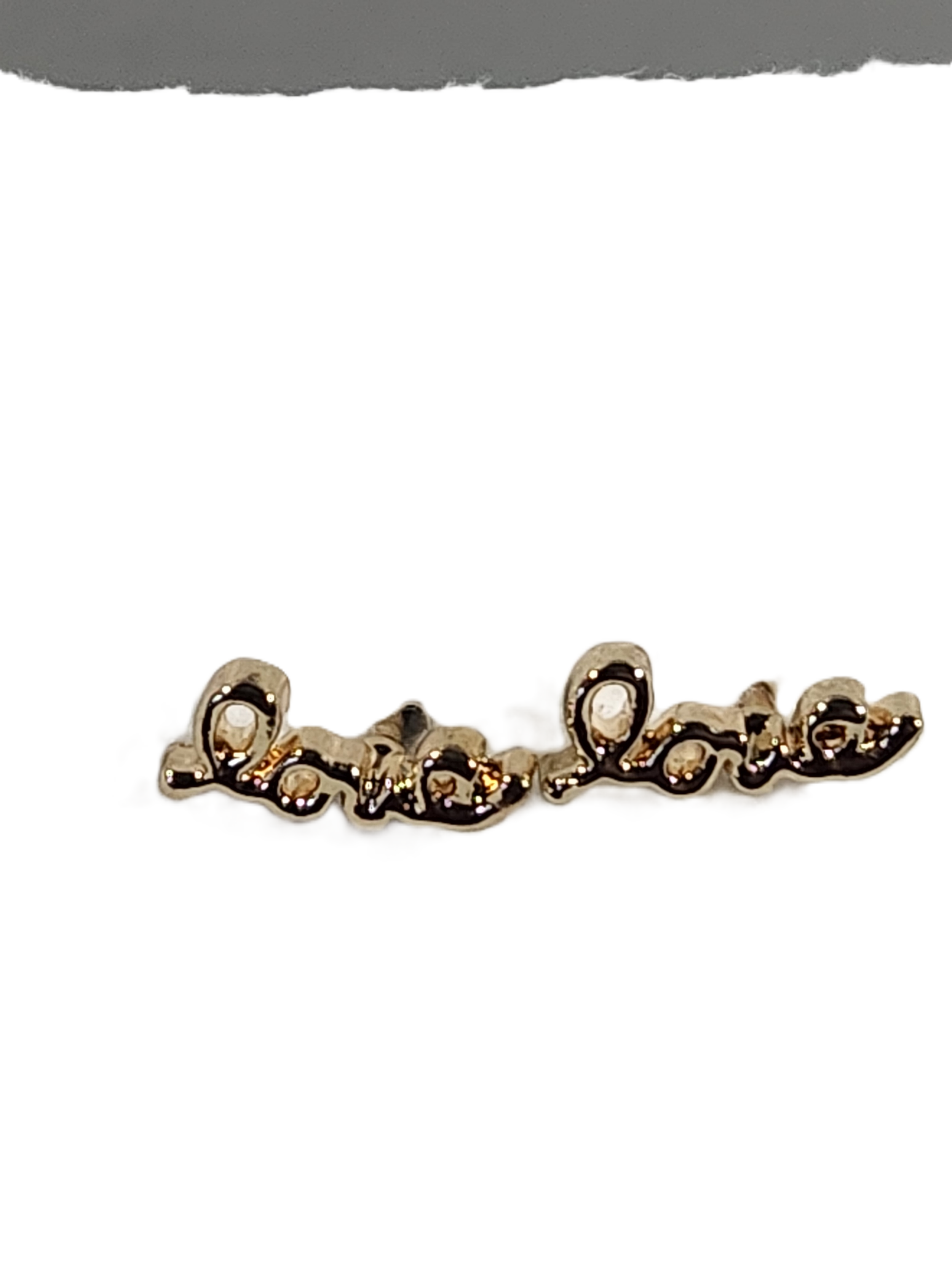 W5105 - SMALL LOVE SCRIPT EARRINGS.png