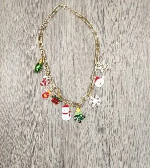 7237 - CHRISTMAS CHARM NECKLACE.jpg
