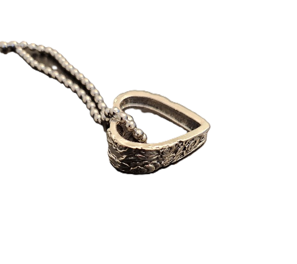 Z6914 -VINTAGE SPOON HEART NECKLACE.png
