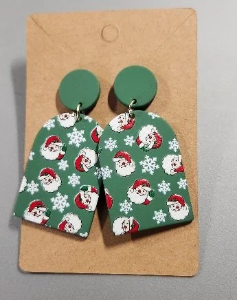 5775 - SANTA CHRISTMAS DANGLE EARRINGS.jpg