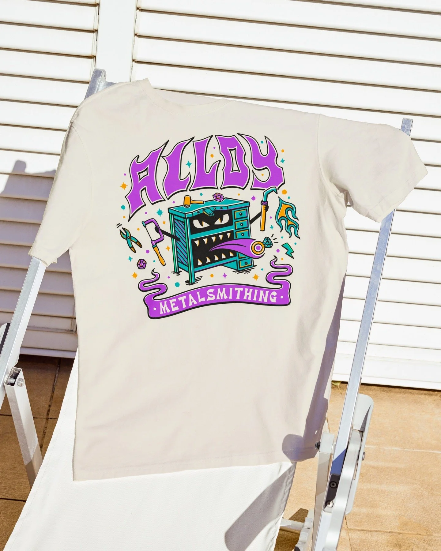 New work for @alloy_metalsmithing! 🛠️

Working with Alloy is always such a treat. Our jeweler&rsquo;s bench monster is now available in their shop and online. 👹

Printed by the lovely folks over at @gladhandstudio