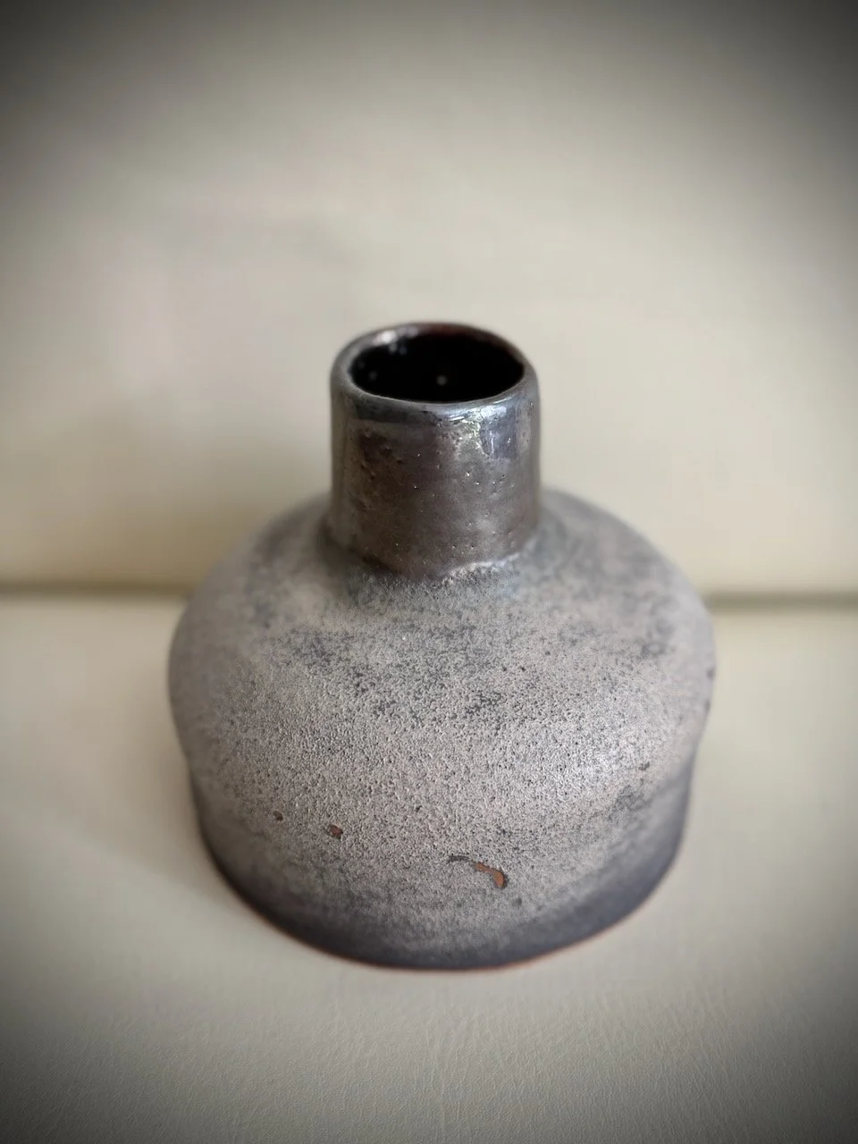 Dark Textured Bud Vase – Aged Gold Accent2.jpeg