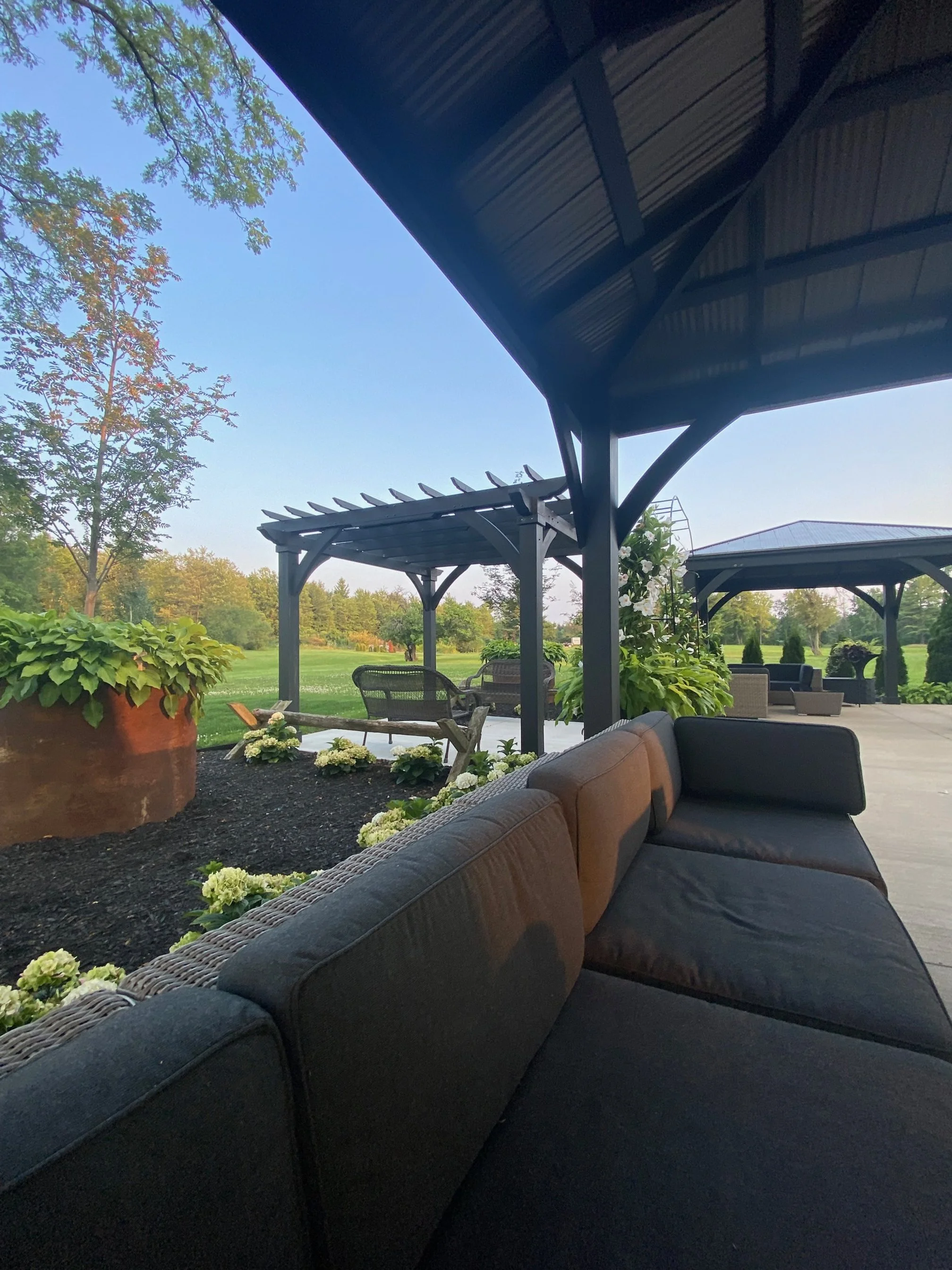 Rowanwood in Welland is a working farm and event venue with wedding officiants on site. A beautiful patio in the Niagara Region..