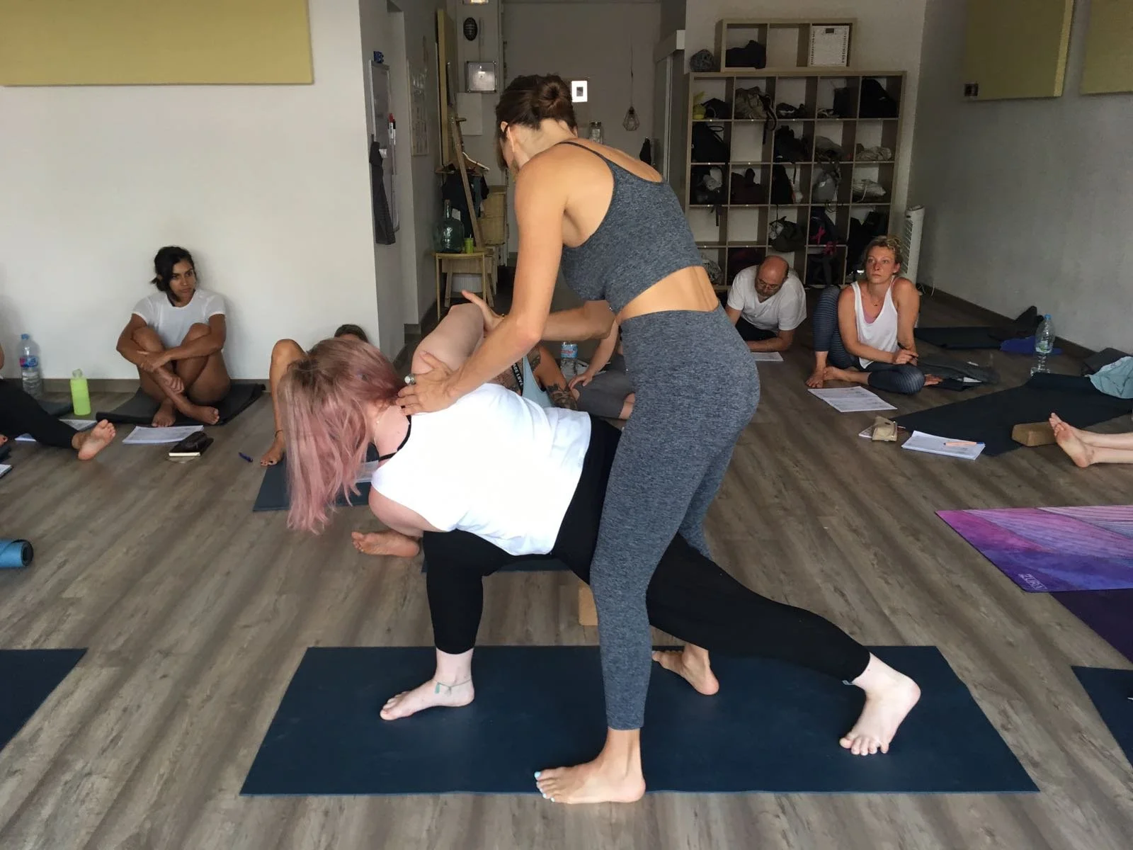 parivritaparsvakonasana:lina.jpg