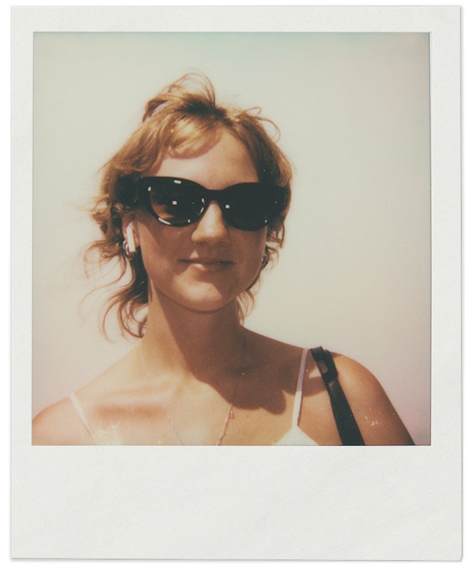 EESIB_polaroid_13_09_everysmileisbeautiful_maya.jpg