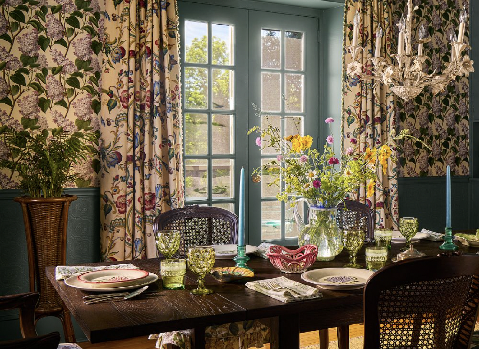 Prop Assistant for Raina Kattelson
GreenRow x NYBG