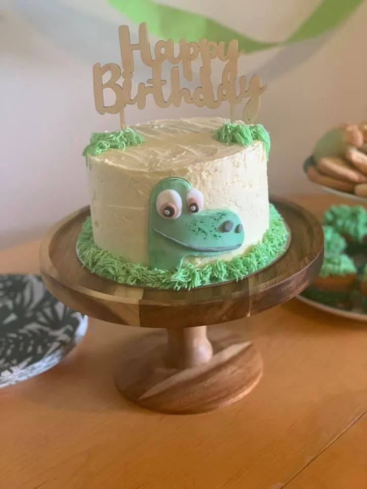 dino cake.jpg