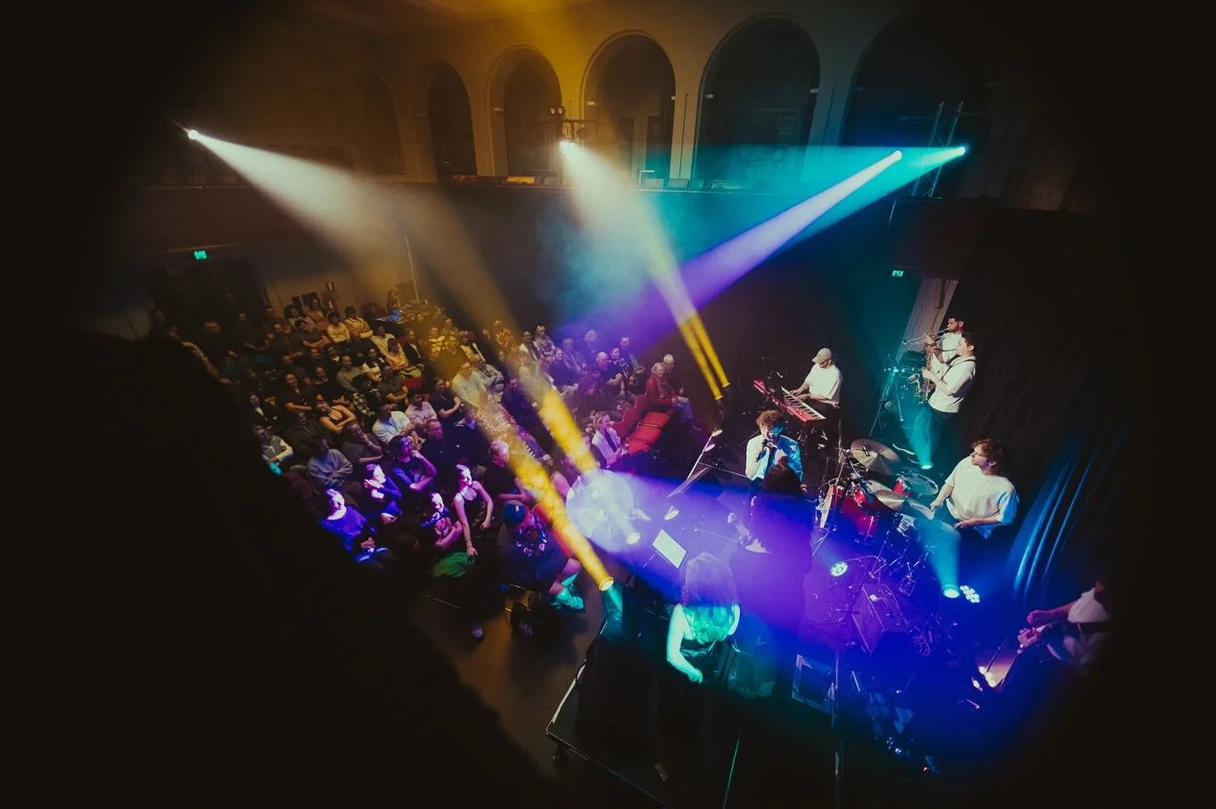 I&rsquo;ve said it before and I&rsquo;ll say it again but @caelan_morris truly makes the show with his lighting magic 🔮✨

I&rsquo;m hereby starting an official fan group called the Cae-9&rsquo;s 🐕