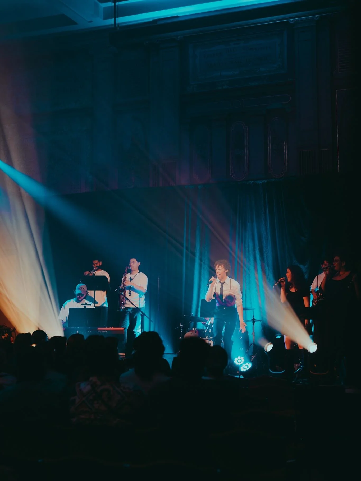 NIGHT 2 ❤️&zwj;🔥❤️&zwj;🔥❤️&zwj;🔥

Had 👏 a 👏 ball 👏 - and look at all of these beautiful and talented musicians !!!

Can&rsquo;t wait to do it all again tonight xo