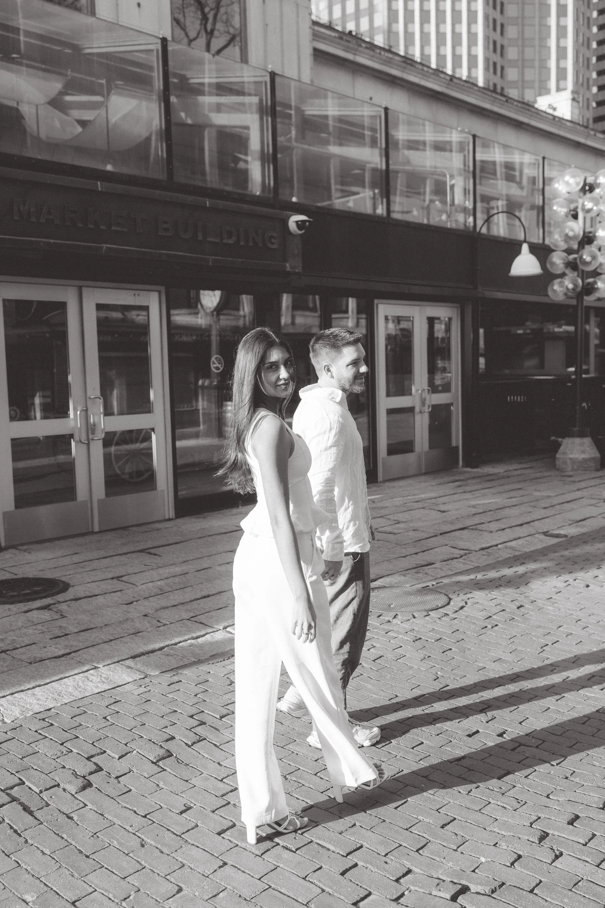 a quiet morning at faneuil hall - jack &amp; manuela’s proposal