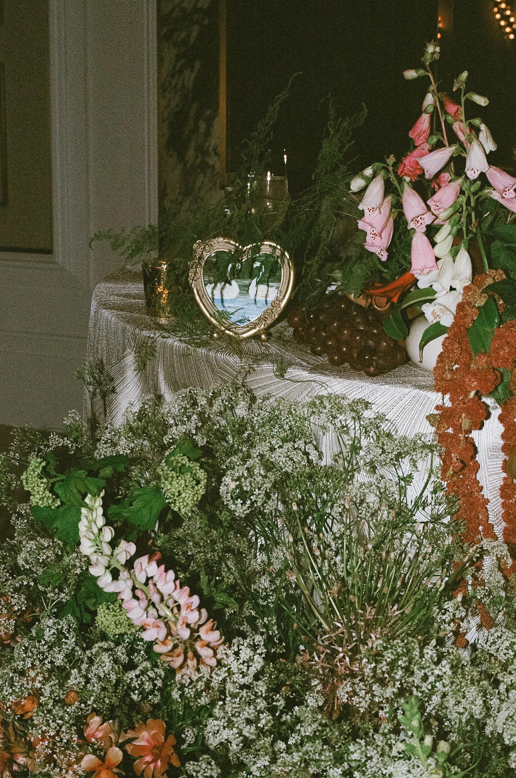swan-wedding-details.jpg
