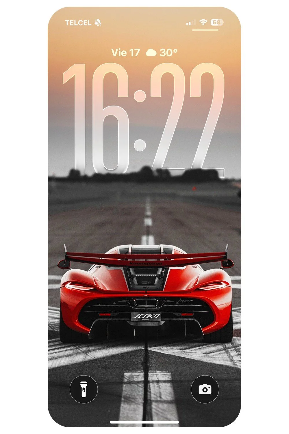 Koenigsegg Jesko Attack