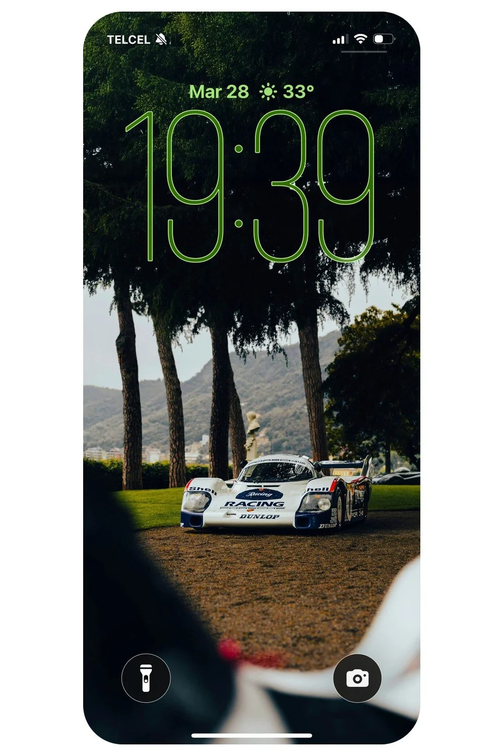 motorsport-porsche-962-rothmans-pin.jpg