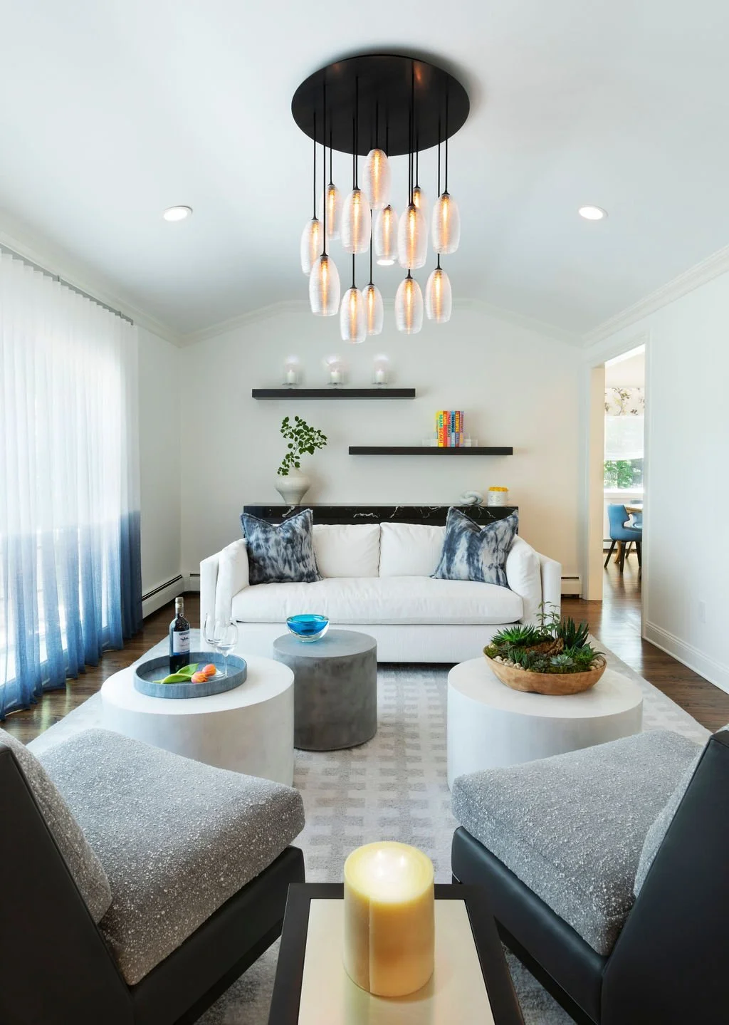 NY INTERIOR DESIGN - ROLLERS 03.jpeg