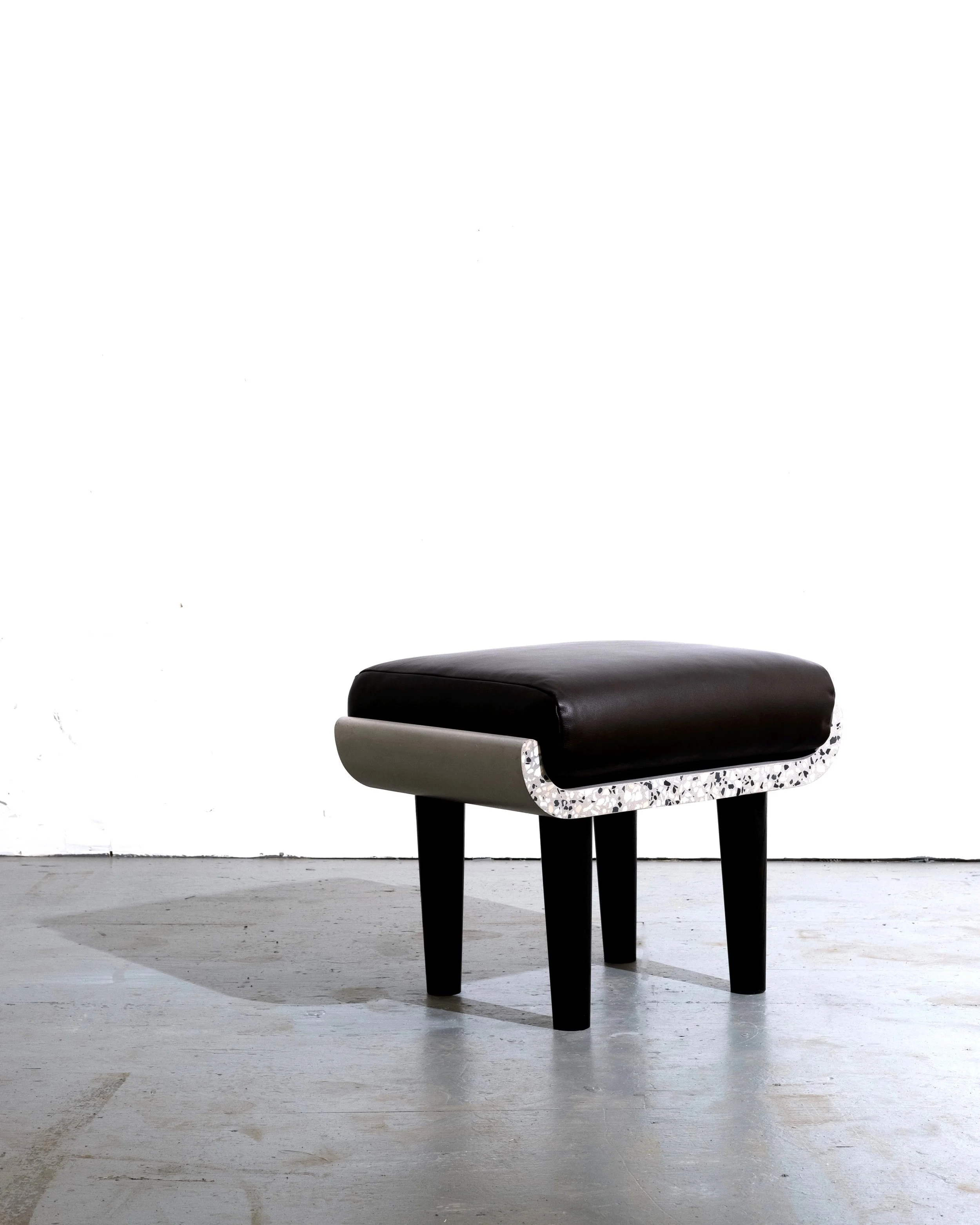 U SIT - 03.jpg