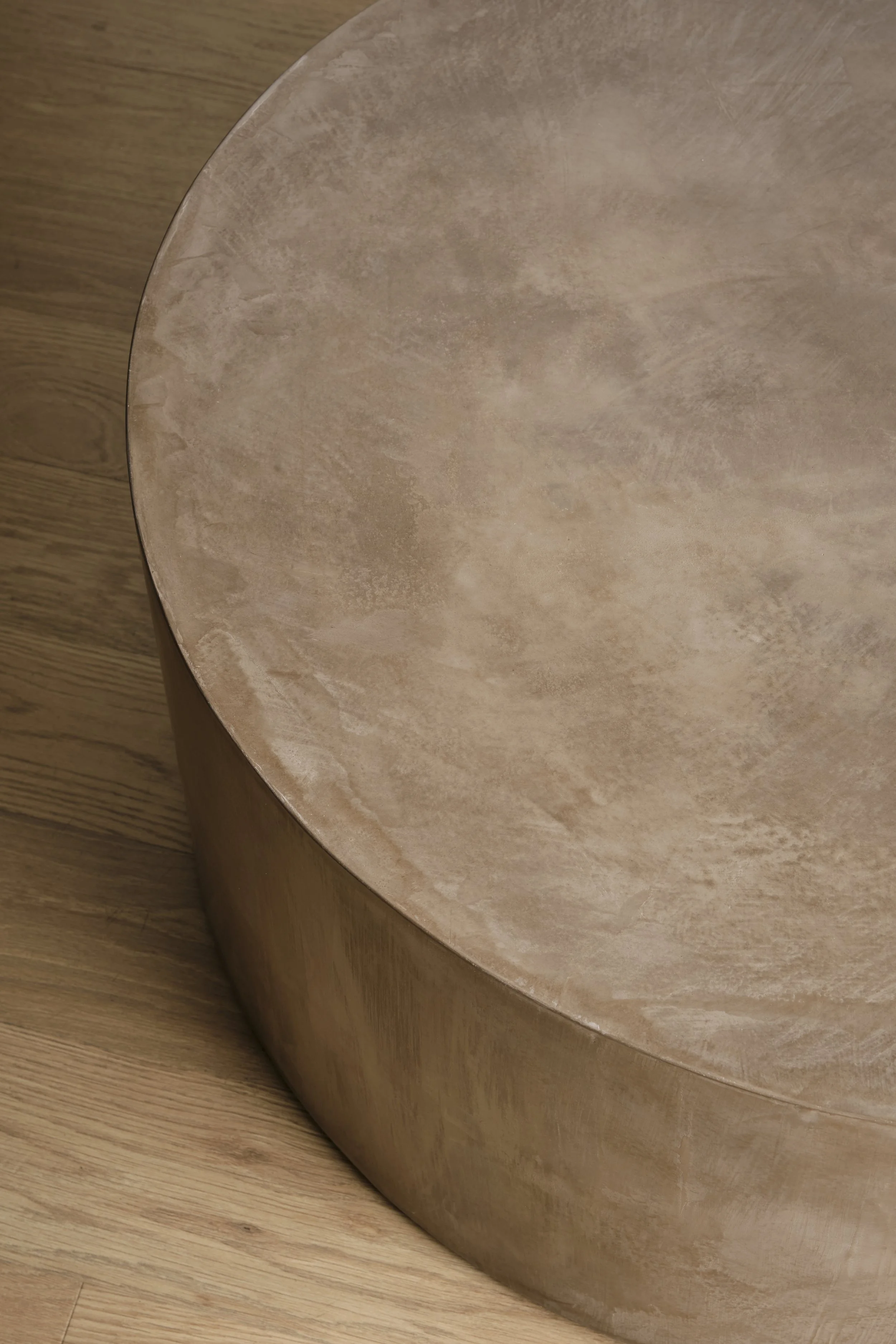 Detail of Rollerboy - 36" x 16.5" in Chestnut with hand-troweled finish