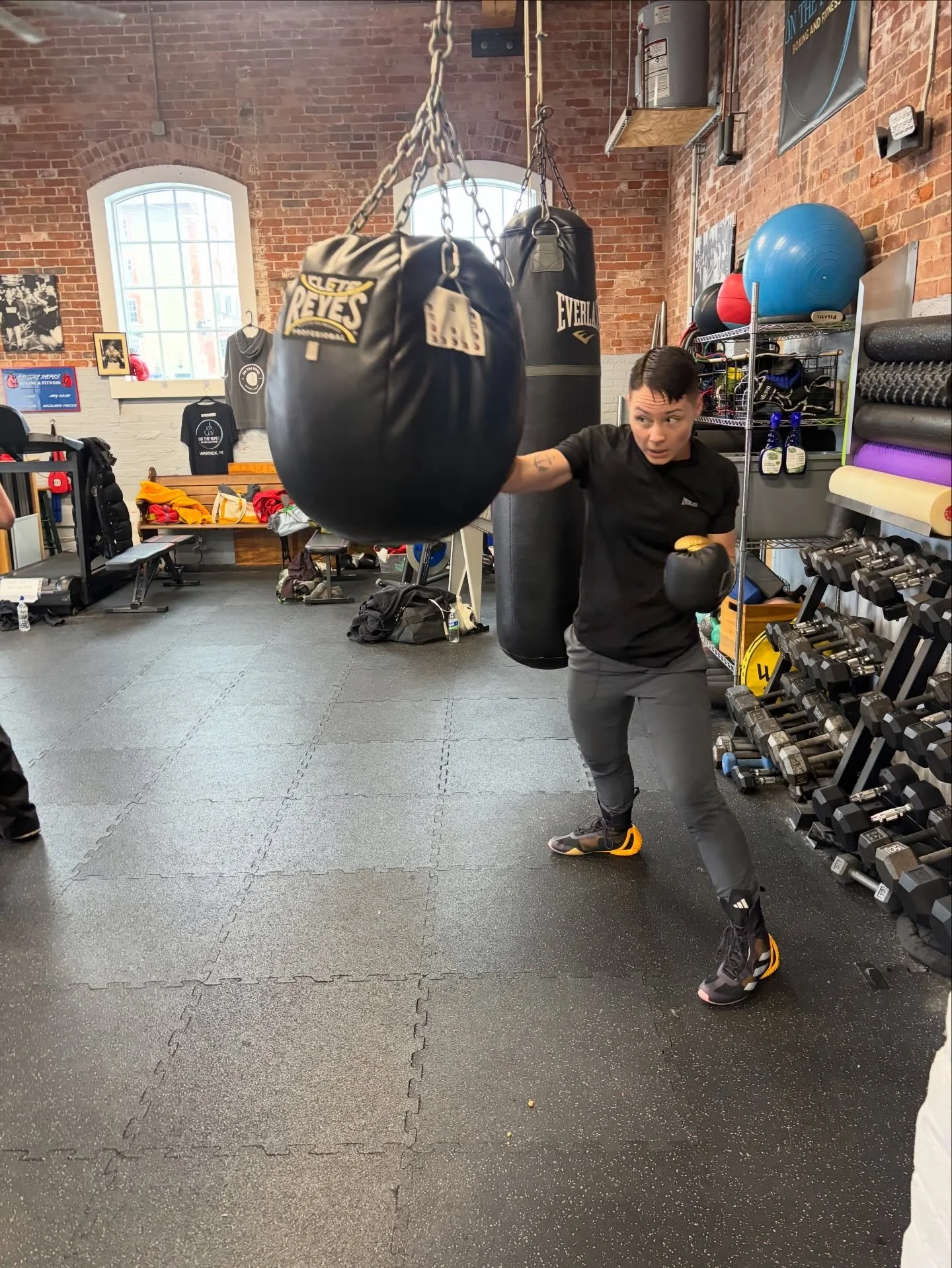 Ready to get back to this&mdash;see ya&rsquo;ll tomorrow 💪🏼

#ontheropesri #workout #workoutmotivation #fitness #exercise