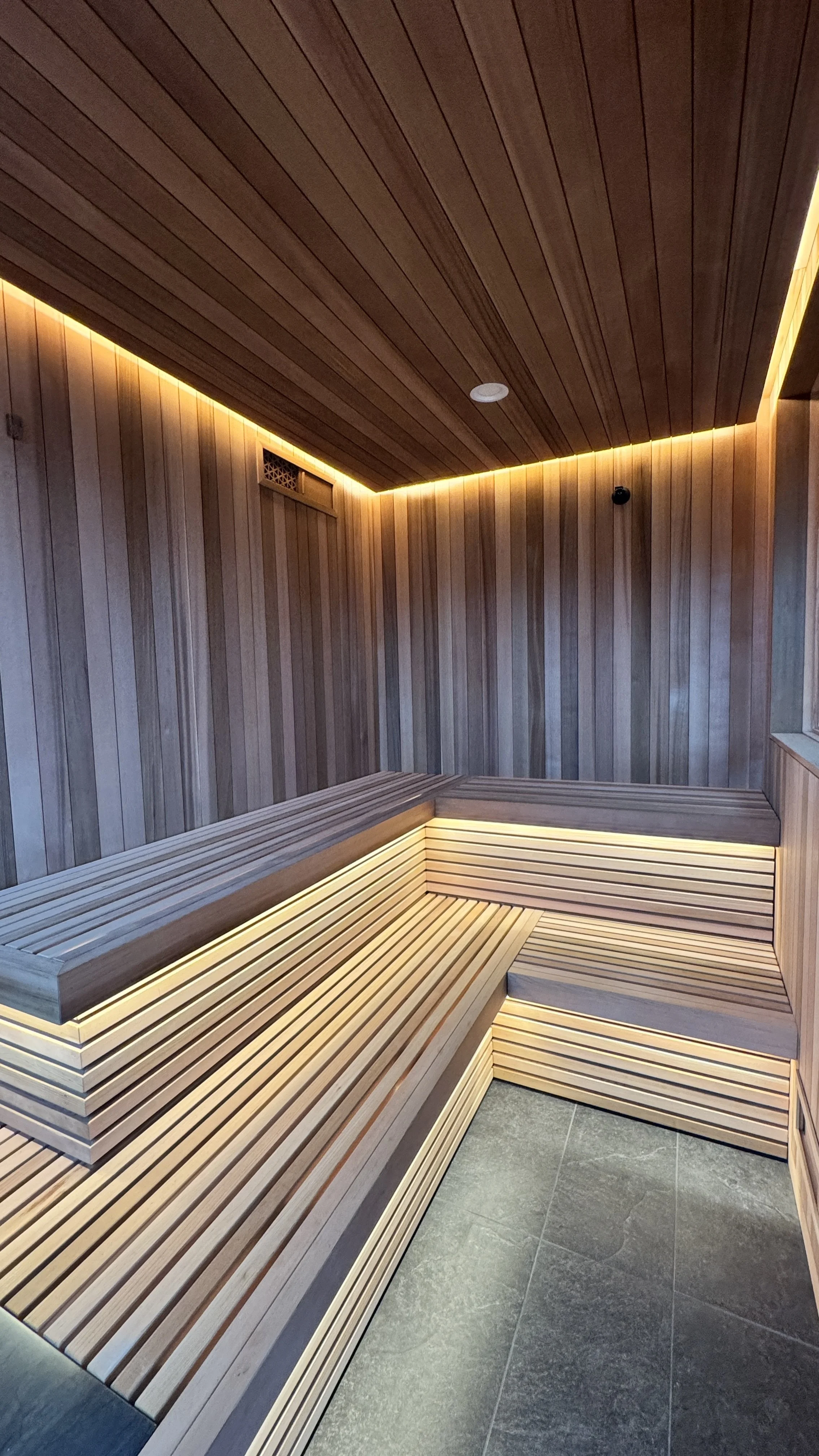 2025-12-09 13.36.02.jpg