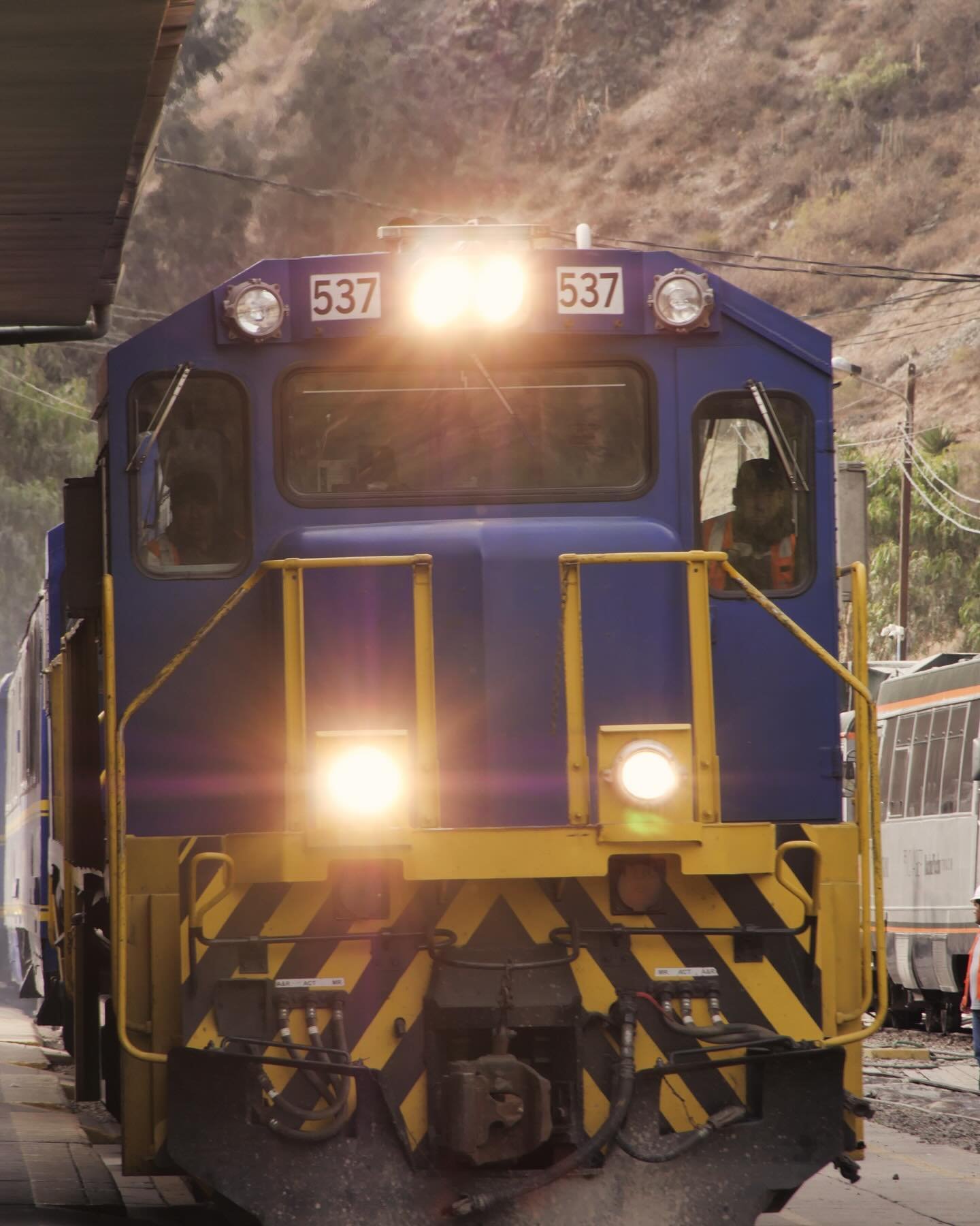 PeruRail is a rail service in southern Peru, connecting cities and towns like Cuzco, Arequipa, Urubamba, Ollantaytambo, and importantly in this case, the town of Aguas Calientes, the closest settlement to the ruins of Machu Picchu. Here are some phot