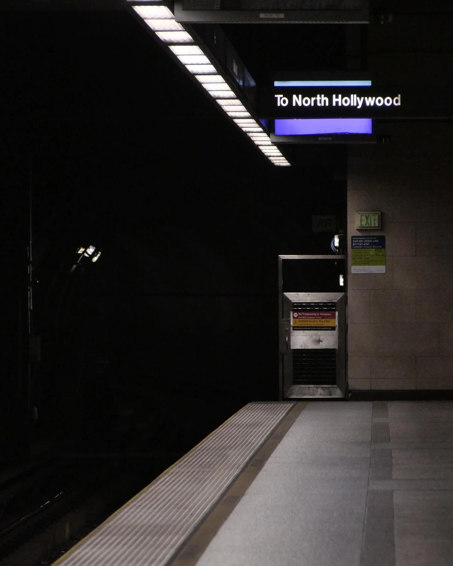 I'm visiting LA this week, so I couldn't pass up the opportunity to ride its metro. Here's some shoots from the rides and from the occasional bus spotting.

Also new video coming out today at 3pm!
