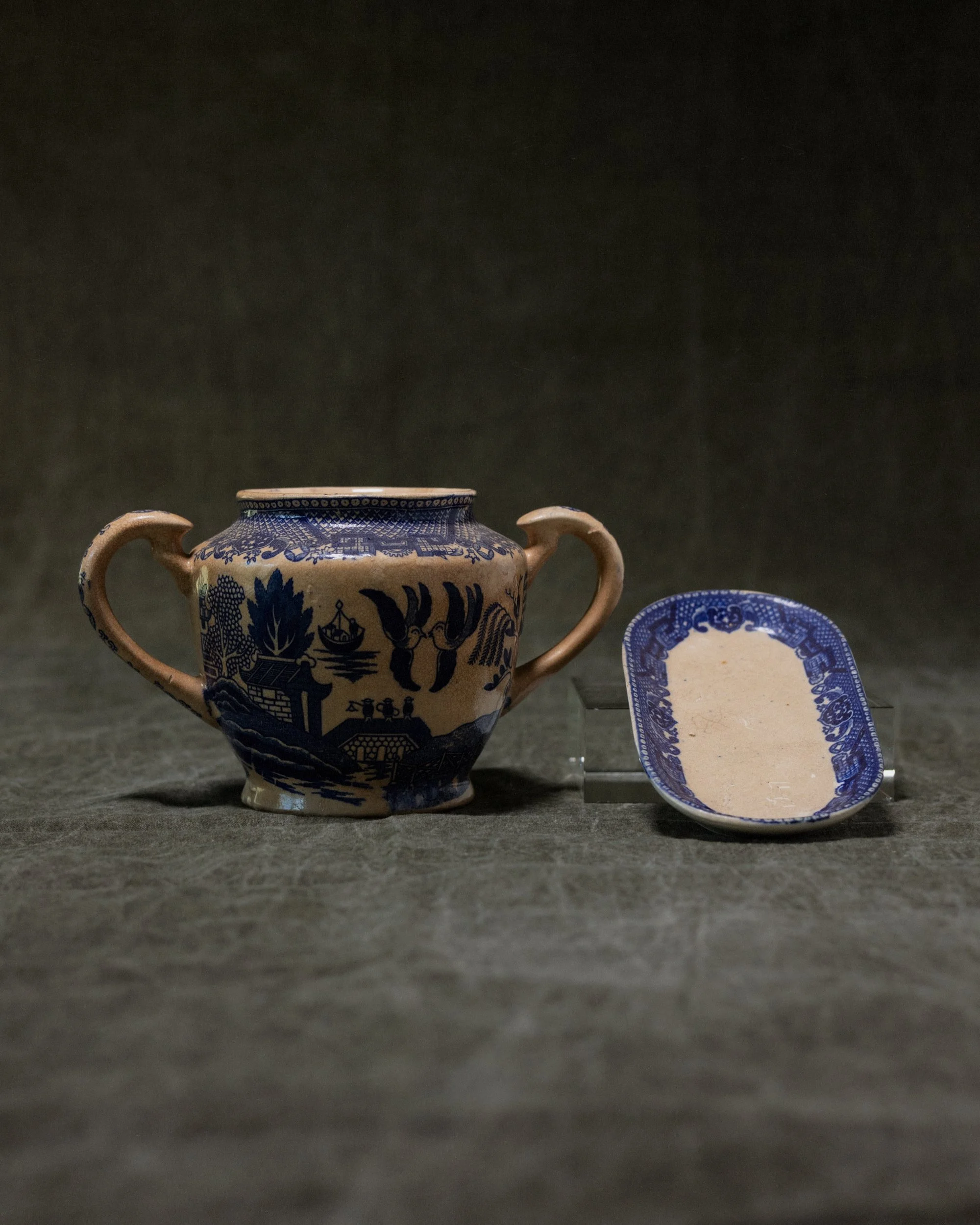 Blue Willow Sugar Bowl & Plate