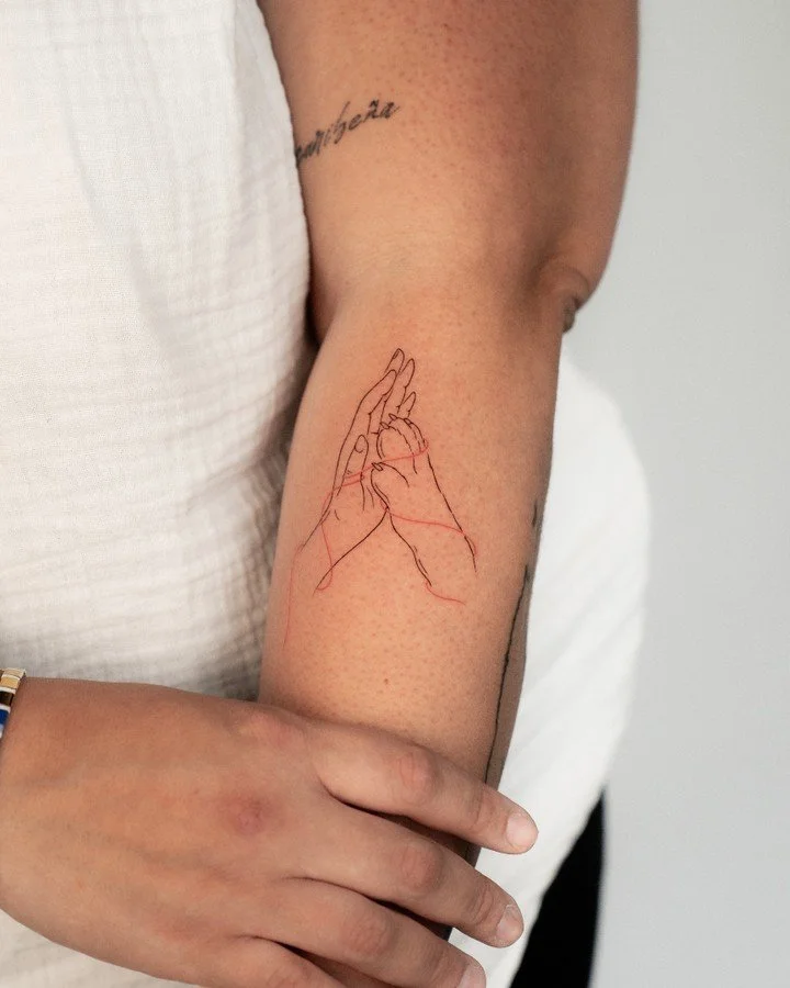 Custom work by Julia at @finetattoostudios. DM or email us for inquiries 📩
&bull;
&bull;
#tattooideas #tattooed #inkaddict #seattletattooartist #tattoolife #seattletattoo #fineline #inklife @franka_tattoo