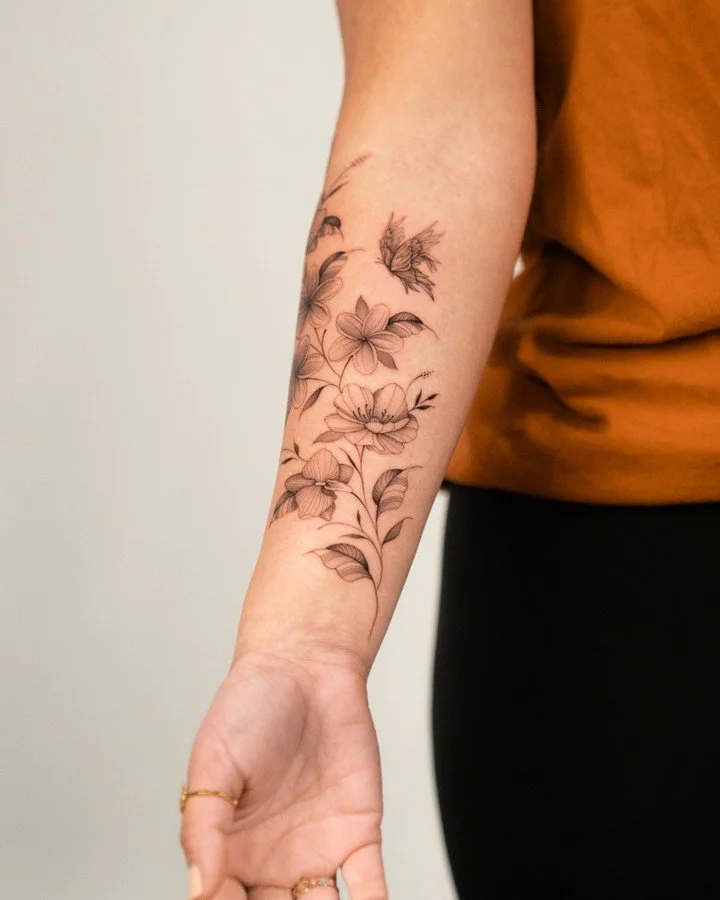 Custom work by Fede at @finetattoostudios. DM or email us for inquiries 📩
&bull;
&bull;
#tattooideas #tattooed #inkaddict #seattletattooartist #tattoolife #seattletattoo #fineline #inklife @fedetronconitattoo