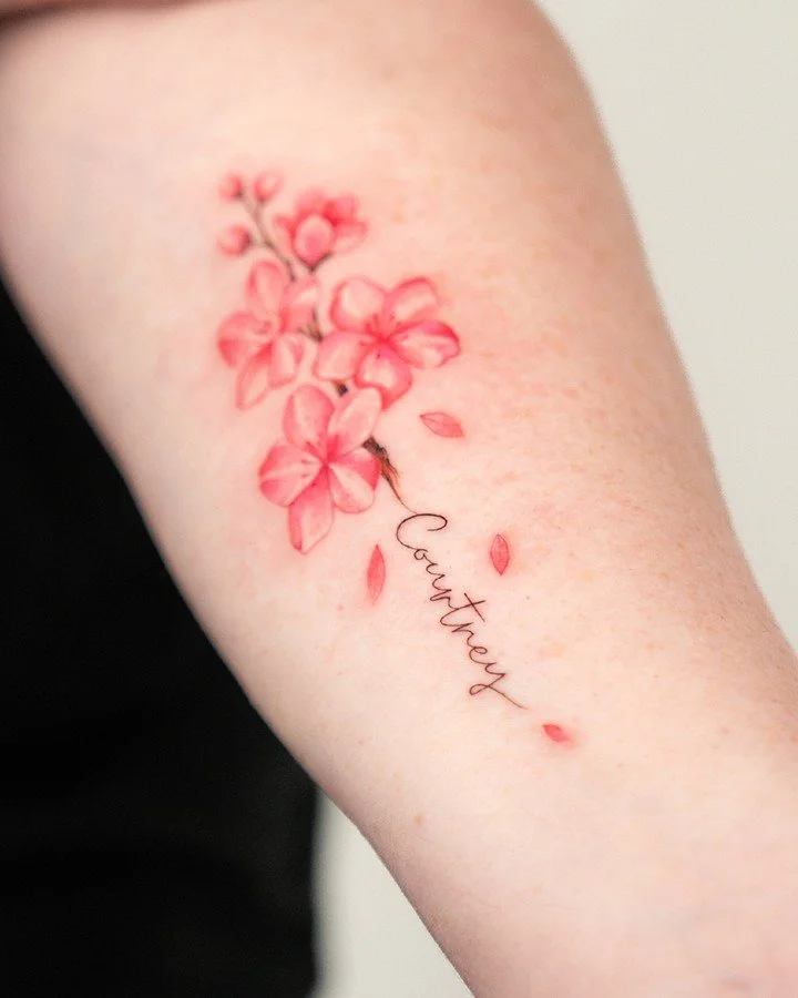 Cherry blossoms&hellip; like nature doing what it does best. 

Want an amazing custom tattoo?
DM us your idea. We'll guide you through the booking process. 🙌🏼

Artist: [ @franka_tattoo ]

Fine Studio is a Seattle-based tattoo studio modernizing the