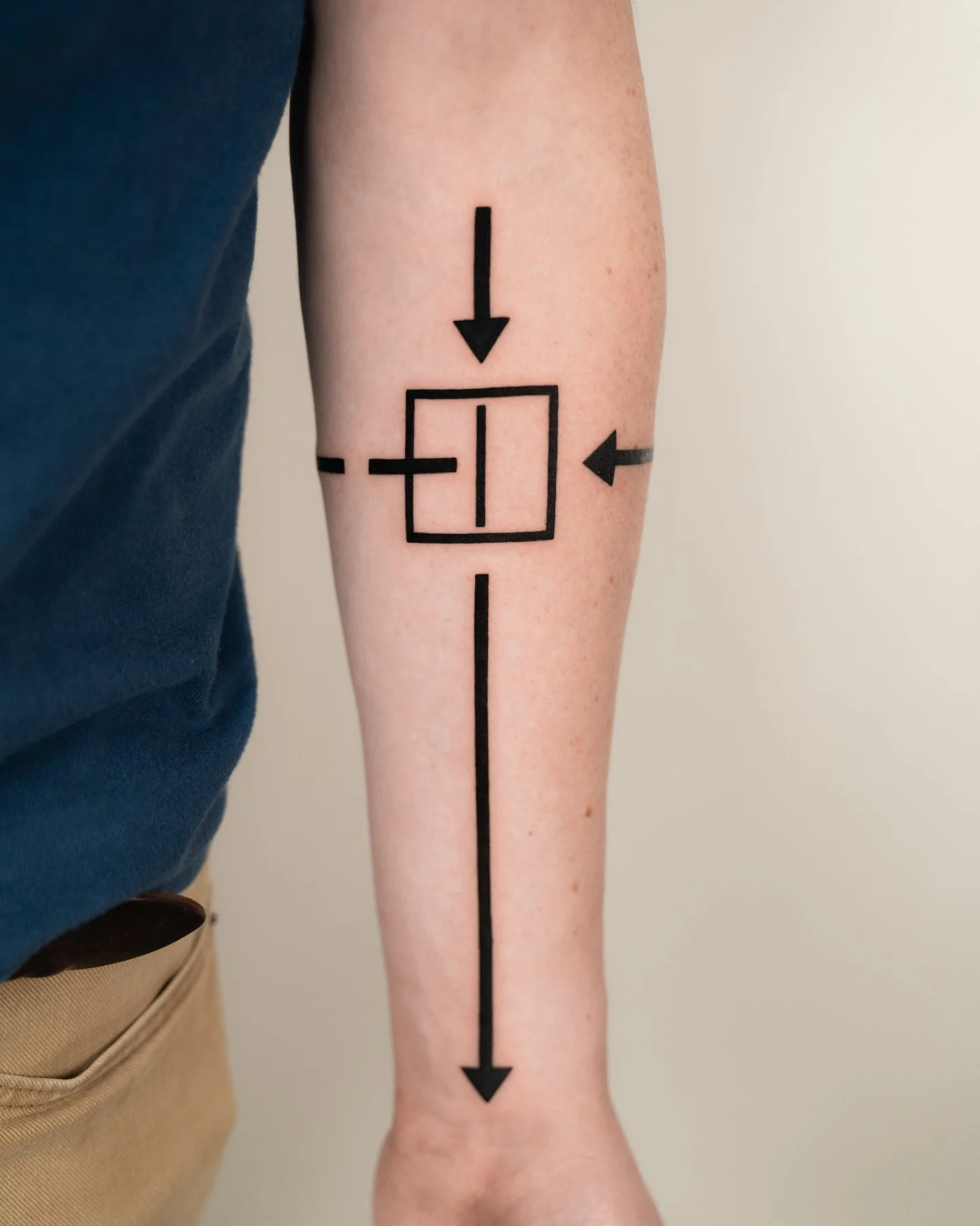Bold lines age the best.
&mdash;
Reach out through DM.

Artist: [ @campion_creations ]

Fine Studio | South Lake Union, Seattle. Bold blackwork and geometric tattoos, designed from scratch &mdash; solid line, clean composition. #blackworktattoo #geom