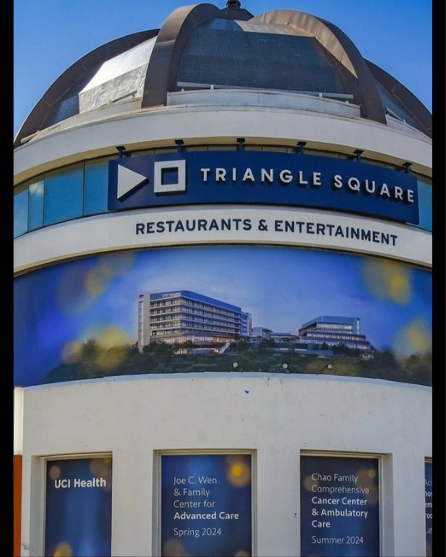 Looking for the best restaurants and nightlife in Orange County? 🍽🎶 At Triangle Square Costa Mesa, you&rsquo;ll find global flavors, local favorites, and a buzzing entertainment scene &mdash; all in one place. #CostaMesaRestaurants #OCNightlife #Tr
