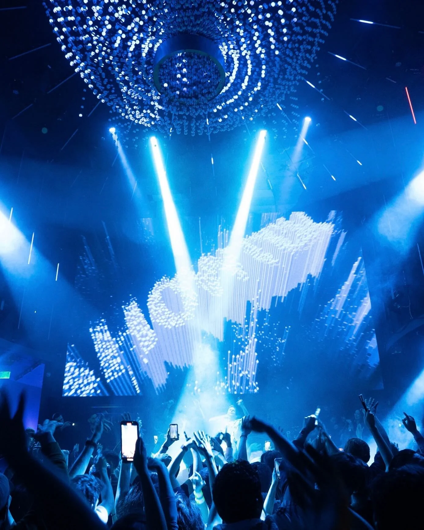 ✨Ring in the New Year at #TriangleSquare. Swipe to see the happenings at @timenightclub @sevillatapasbar @westwoodcoastoc ✨

Triangle Square offers something for everyone to celebrate New Year&rsquo;s Eve this year, from movies and bowling, to live m