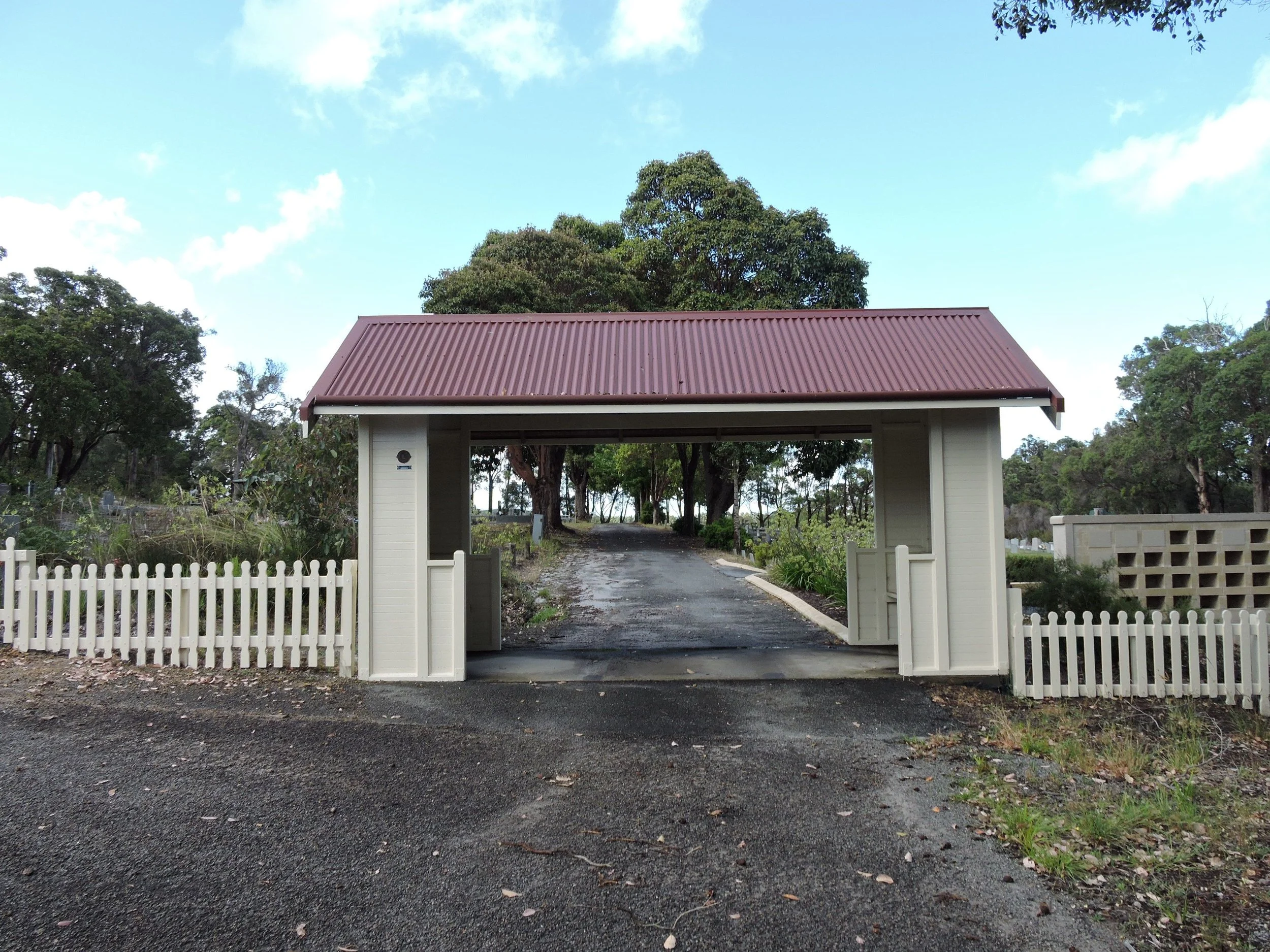 Denmark cemetery entrance.jpeg