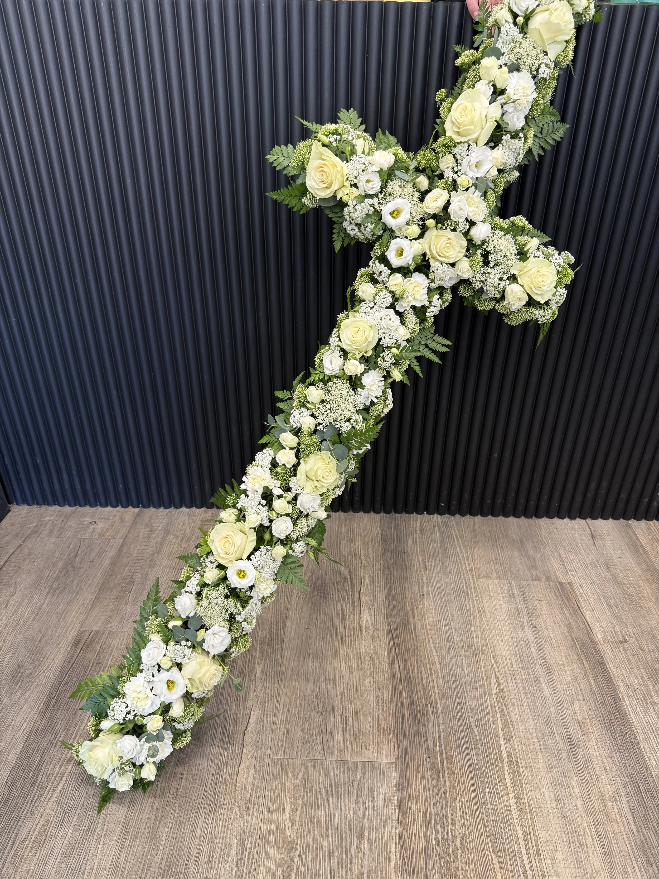 Cross Arrangements