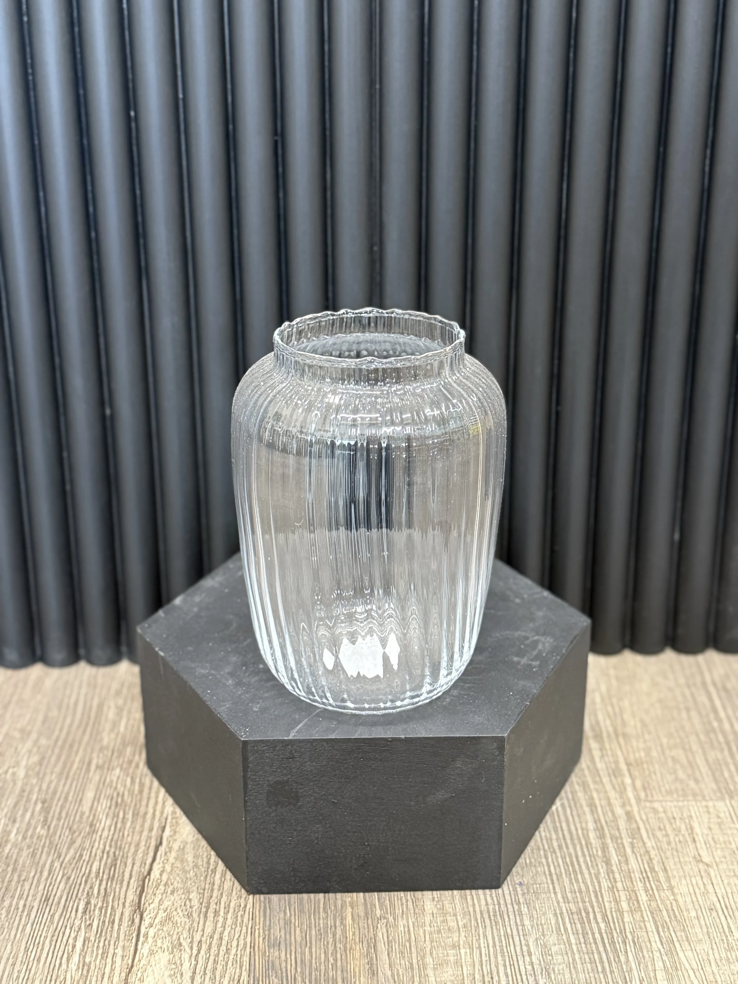 Luxury Ribbed Vase