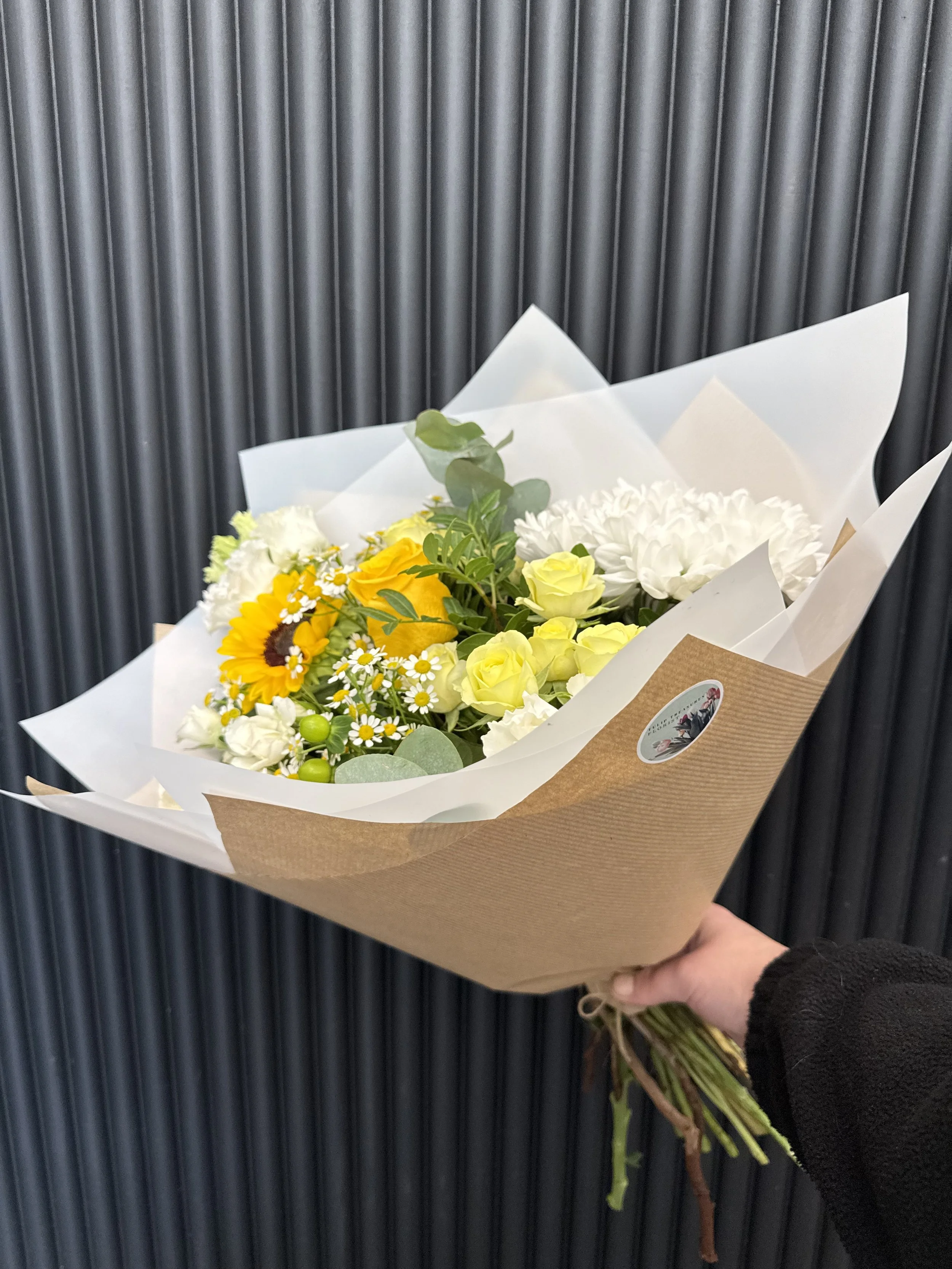Lemon Sorbet Hand Tied