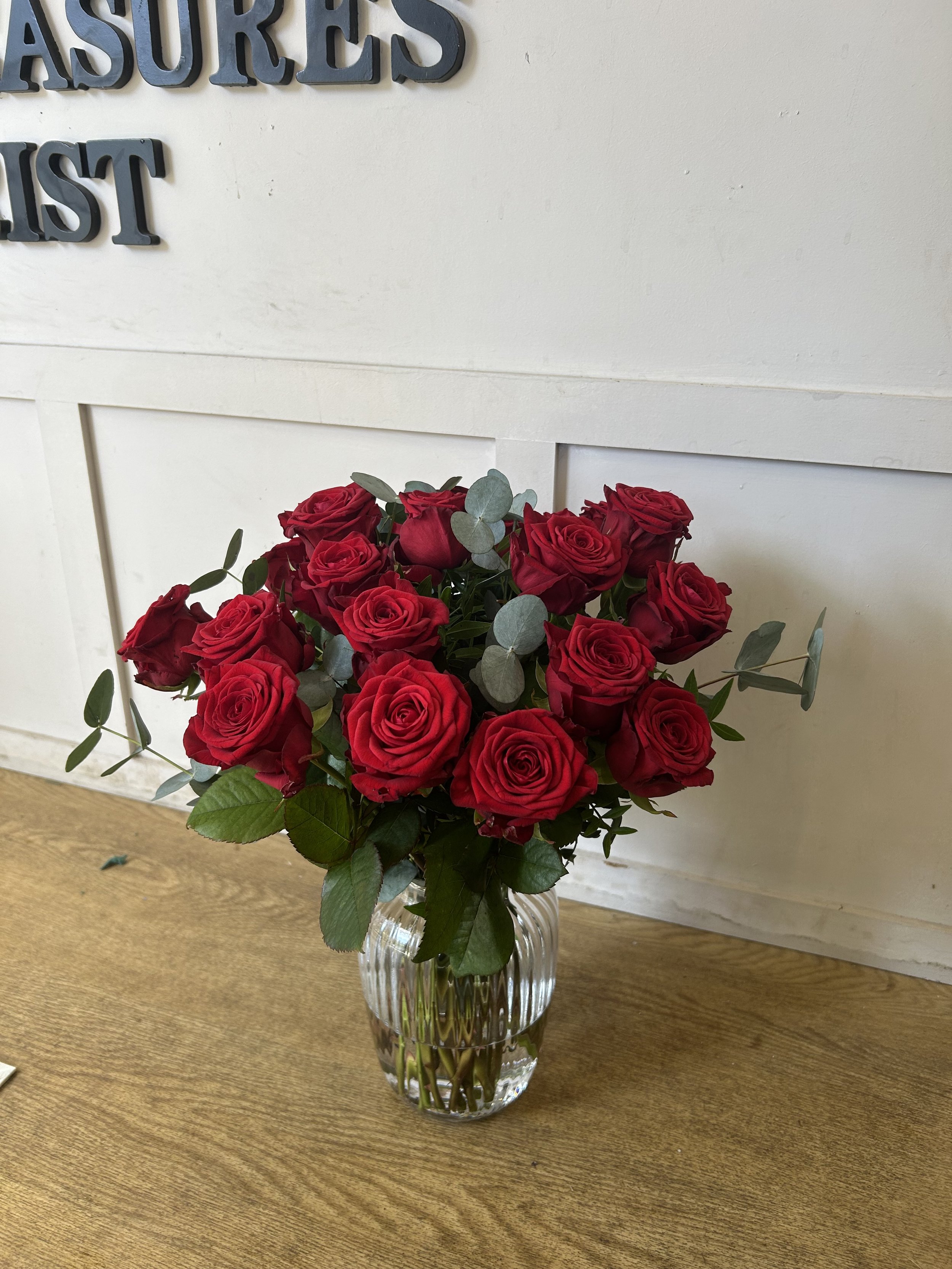 Red Rose Vase Arrangement