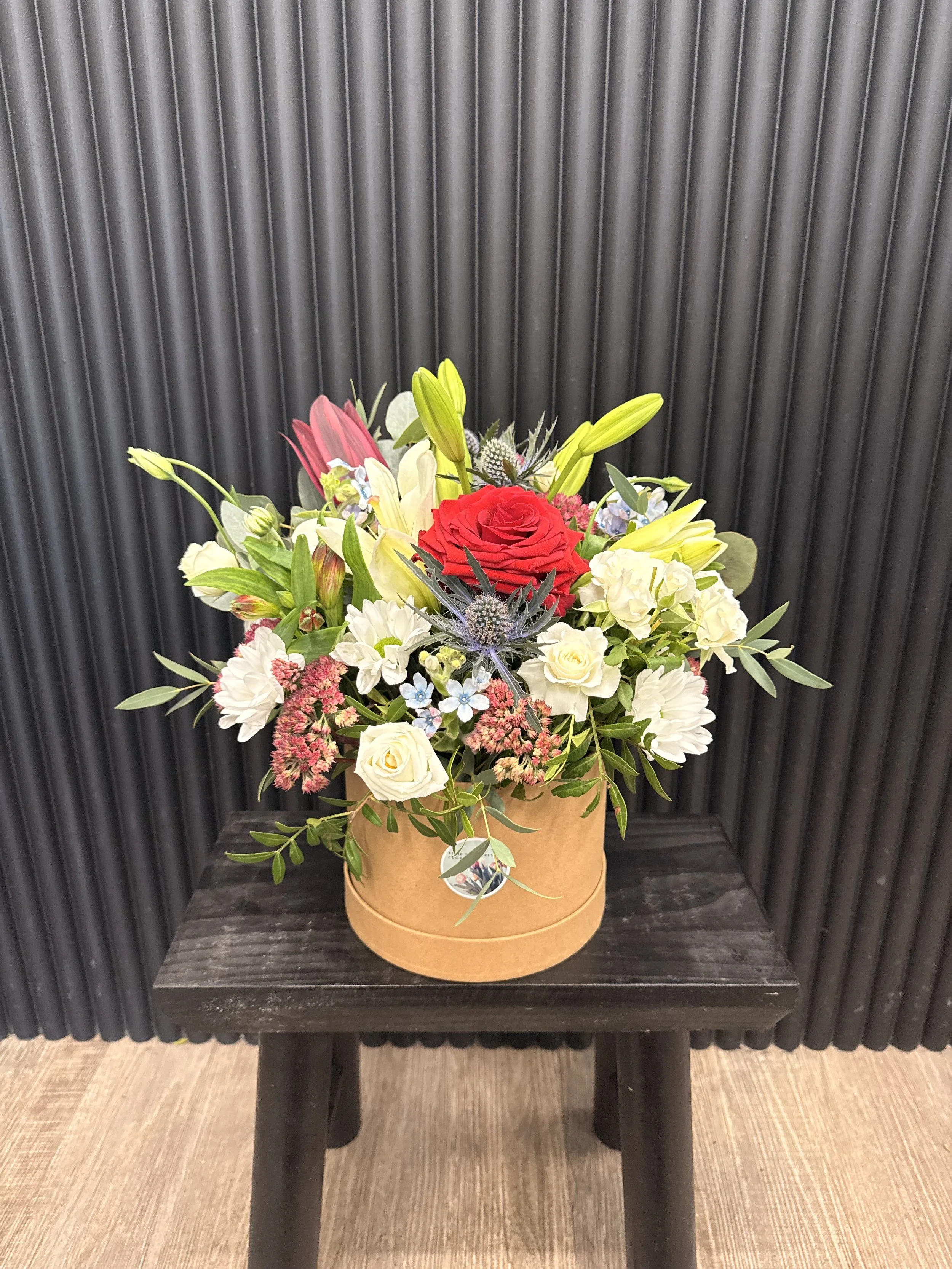 Winter Bunch Hat Box