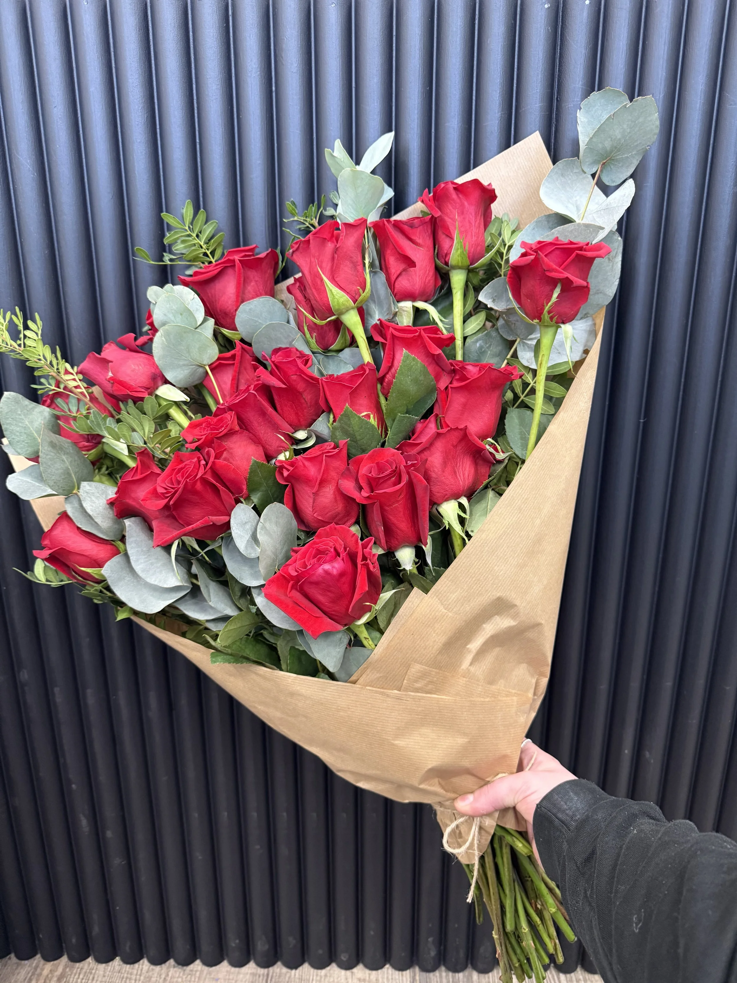 Red Rose Flat Bouquet