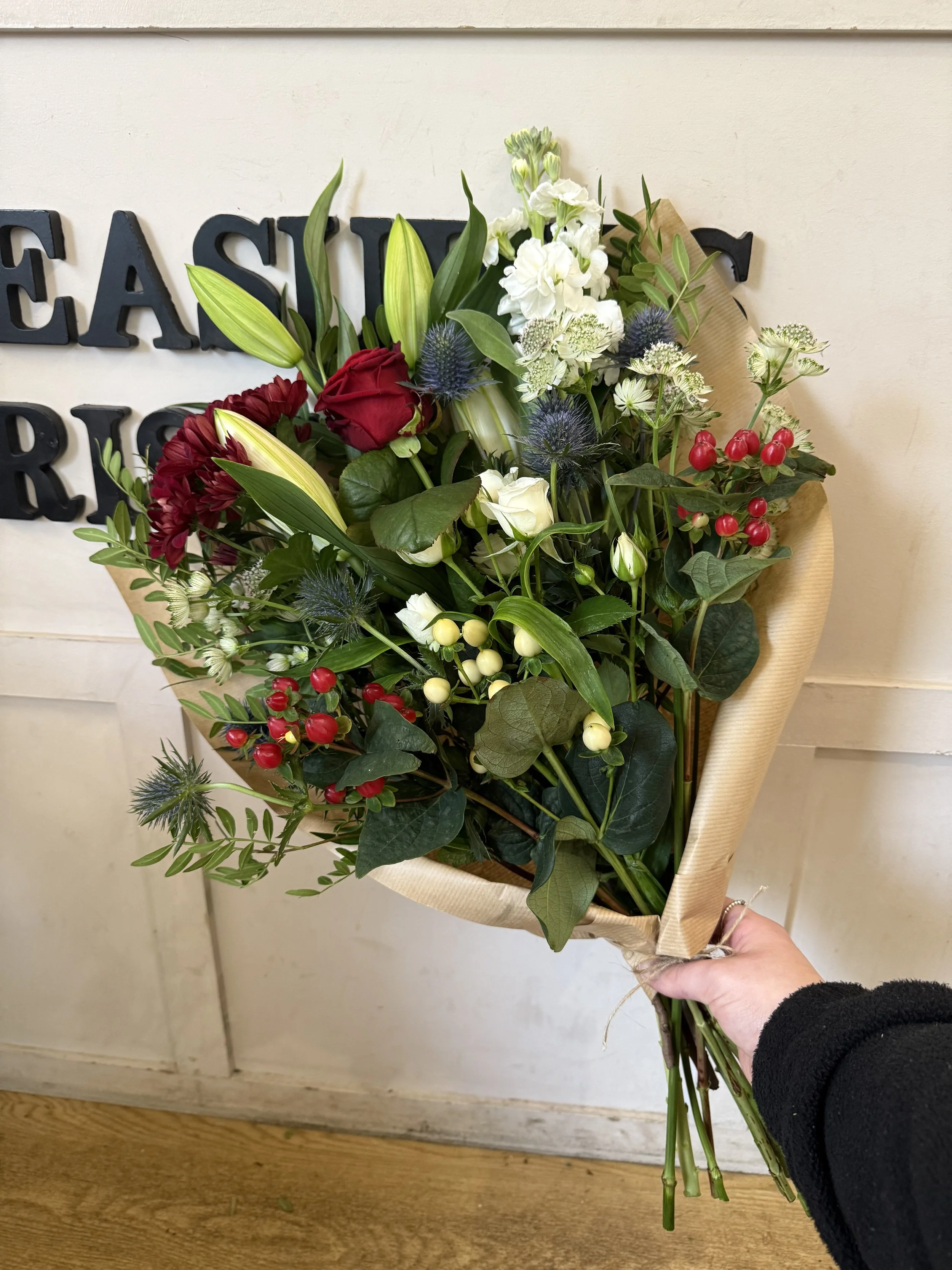 The Winter Bunch Flat Bouquet