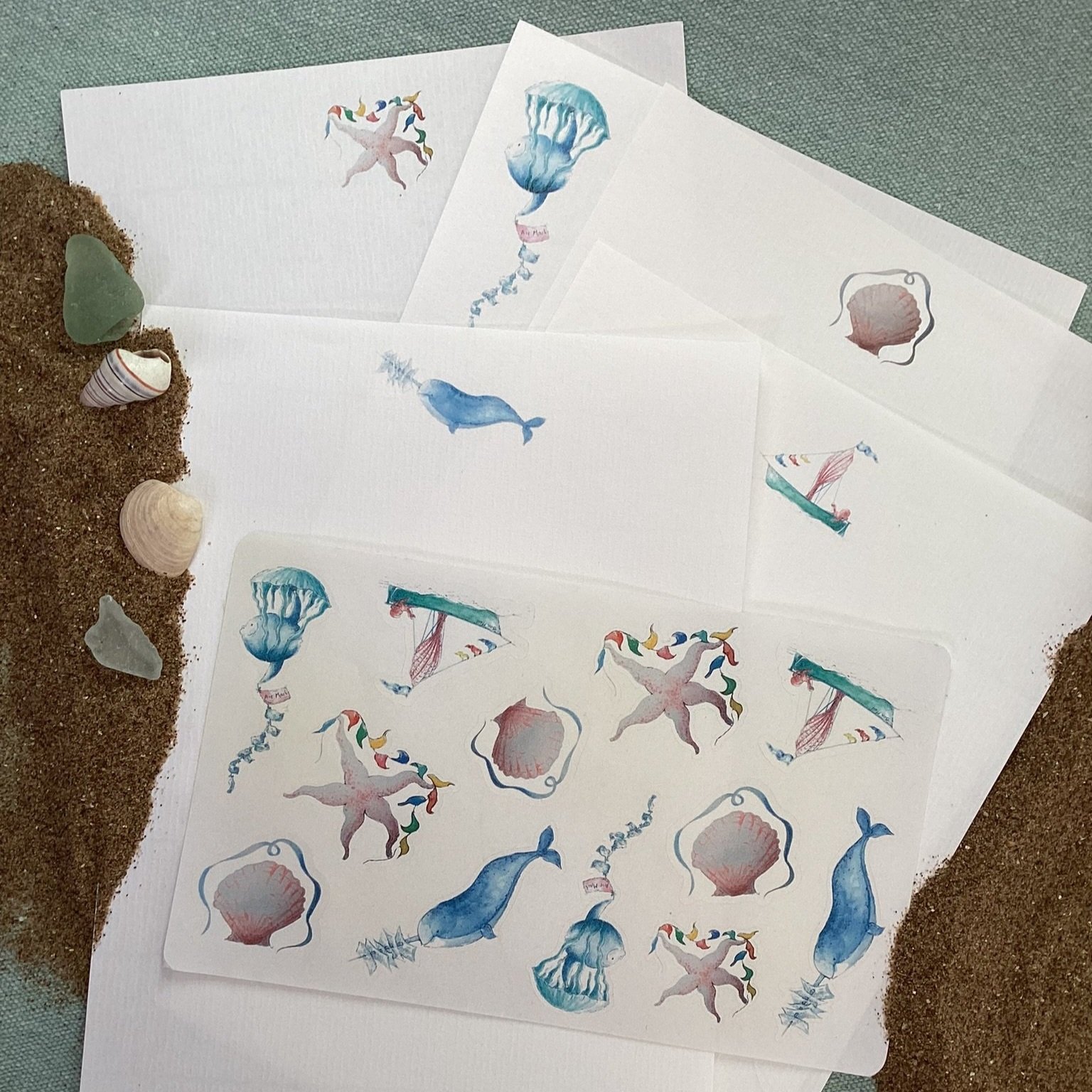 Mixed Design Letter Set